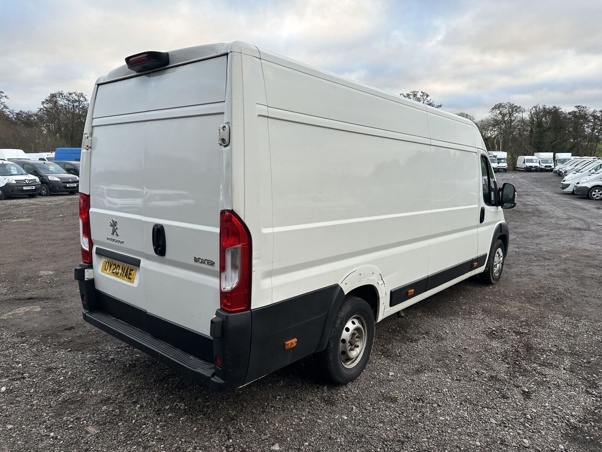 PROJECT POTENTIAL: 2020 PEUGEOT BOXER RELAY H2 ASPHALT VAN - Image 4 of 13