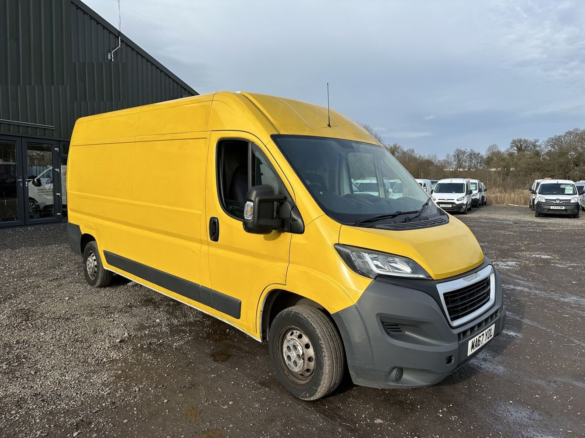 67 PLATE PEUGEOT BOXER 335 L3 VAN, SPARES OR REPAIR >>--NO VAT ON HAMMER--<< - Image 2 of 16