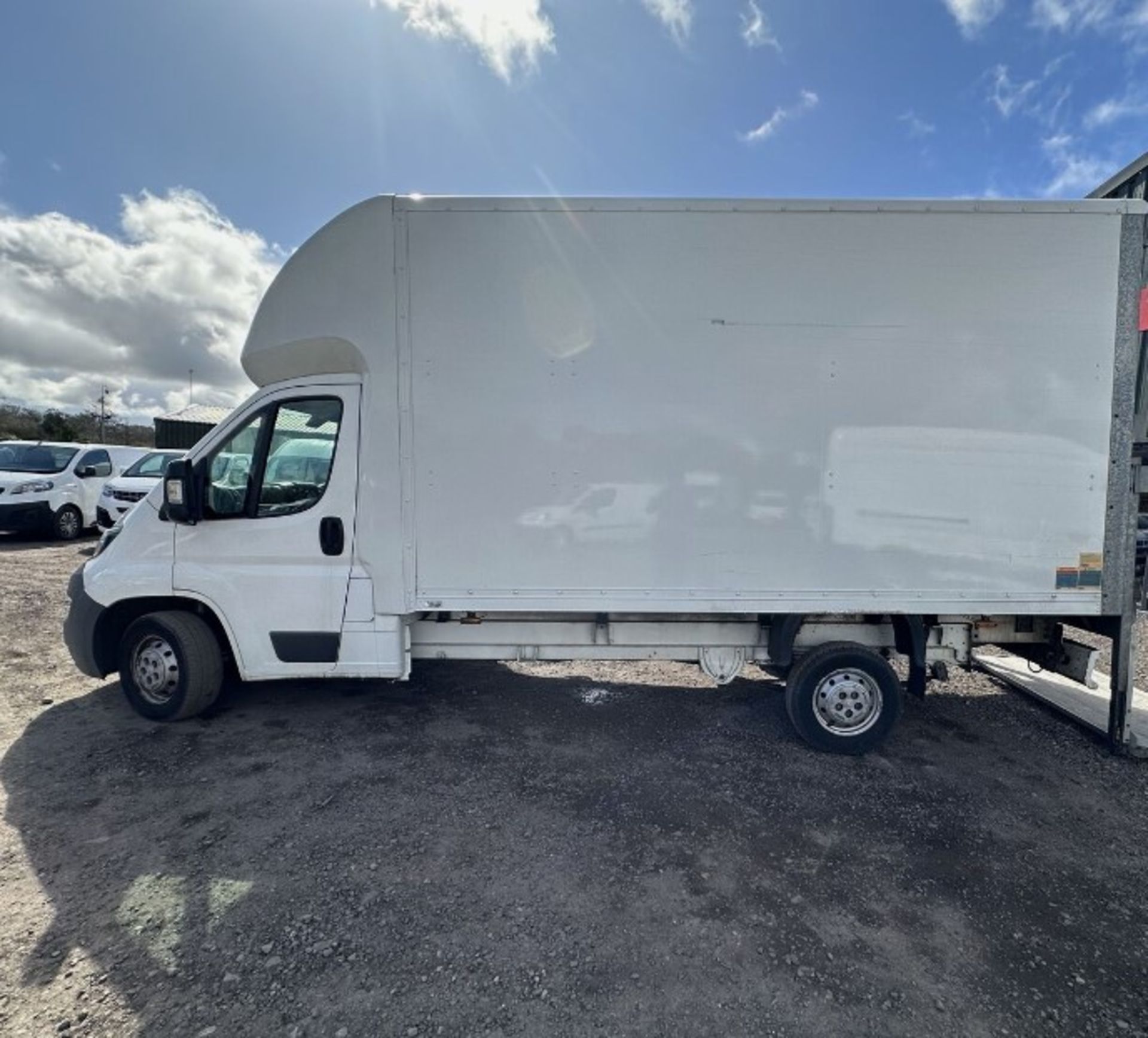 ULTIMATE ULEZ PROJECT: 67 PLATE PEUGEOT BOXER - PERFECT FOR CONVERSION >>--NO VAT ON HAMMER--<< - Image 2 of 14