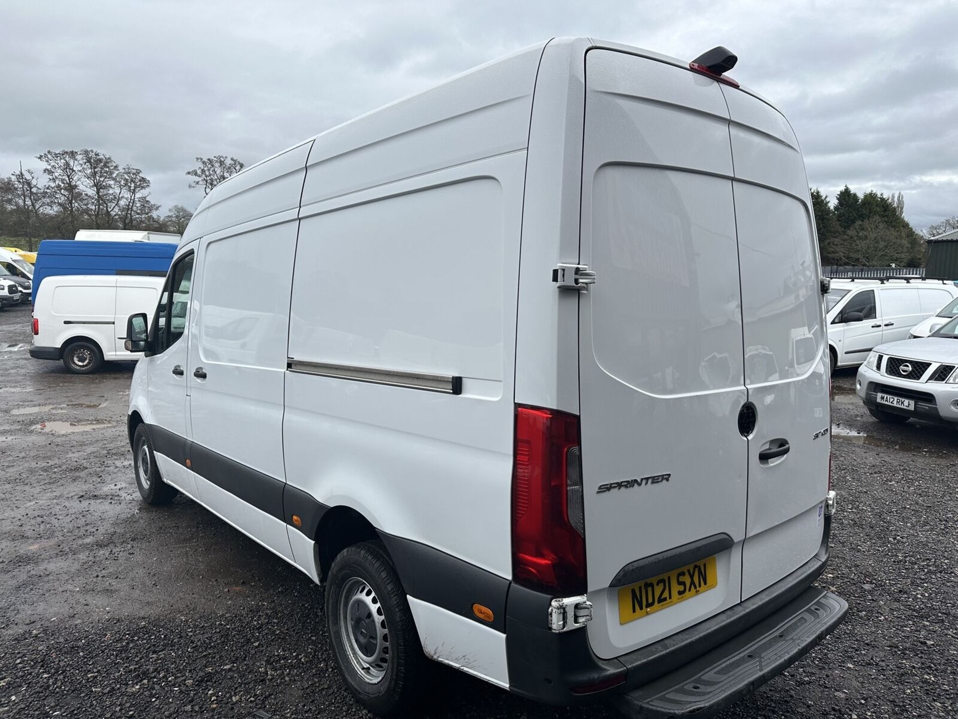 FROZEN ADVENTURE: MERCEDES SPRINTER PROGRESSIVE VAN, TOP SPEC - Image 6 of 15