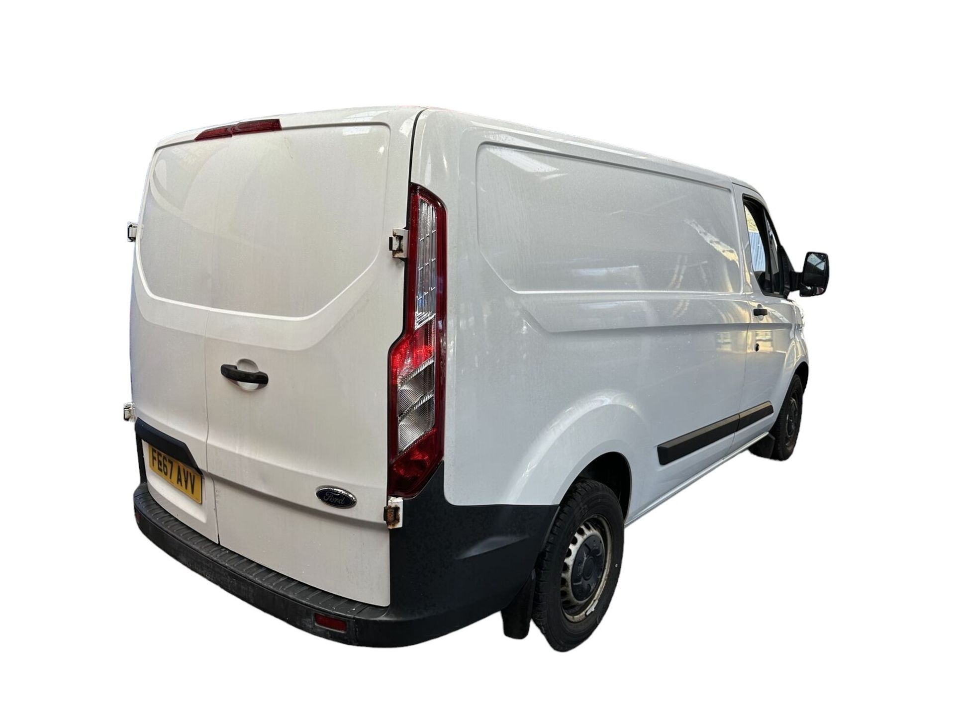 TOP-NOTCH TRANSIT: 67 PLATE FORD TRANSIT CUSTOM, FULL SERVICE HISTORY - Image 4 of 15