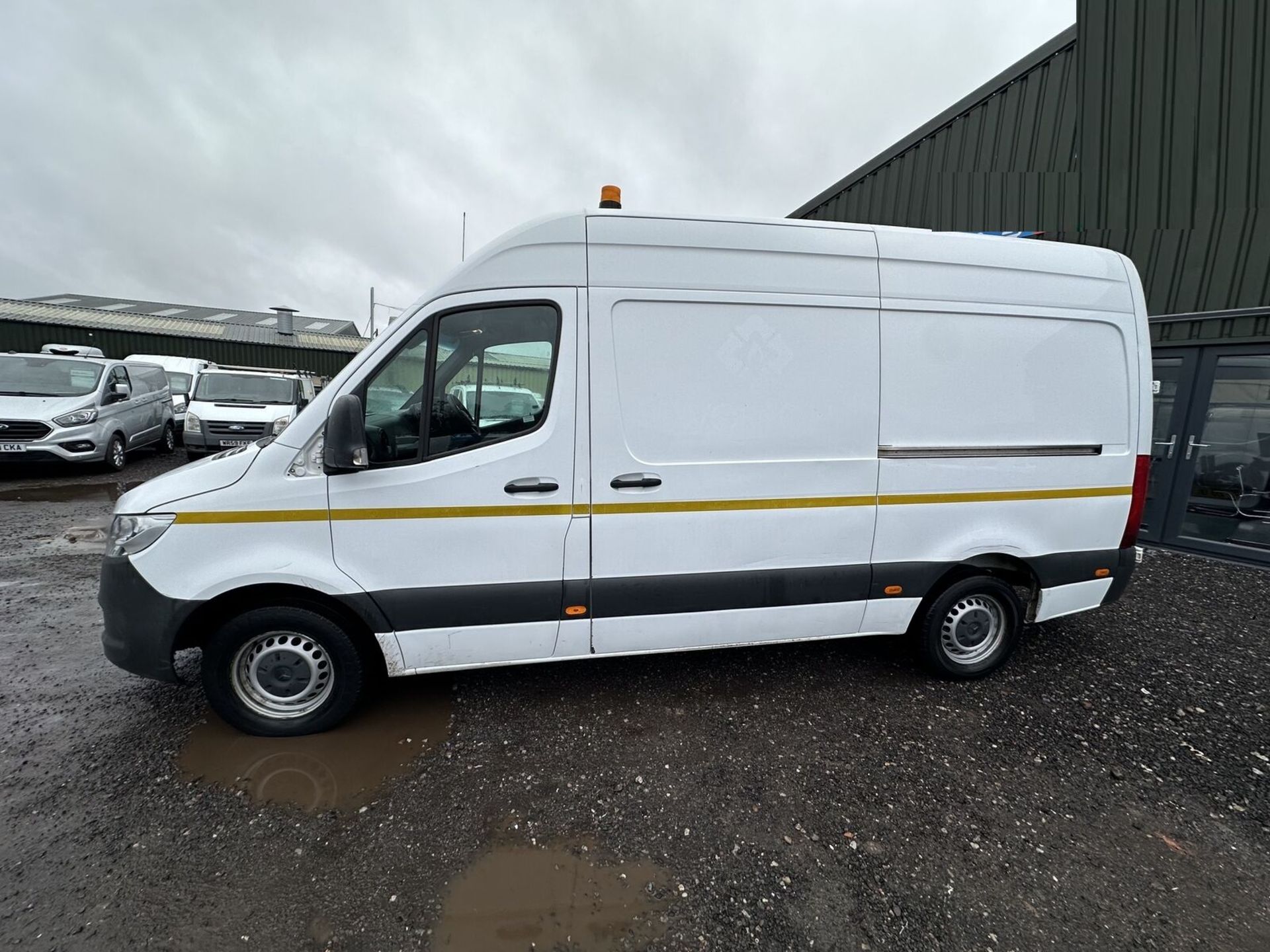 WELL-MAINTAINED WORKHORSE: 2020 MERCEDES SPRINTER 316, EURO 6, FULL HISTORY - Image 5 of 18
