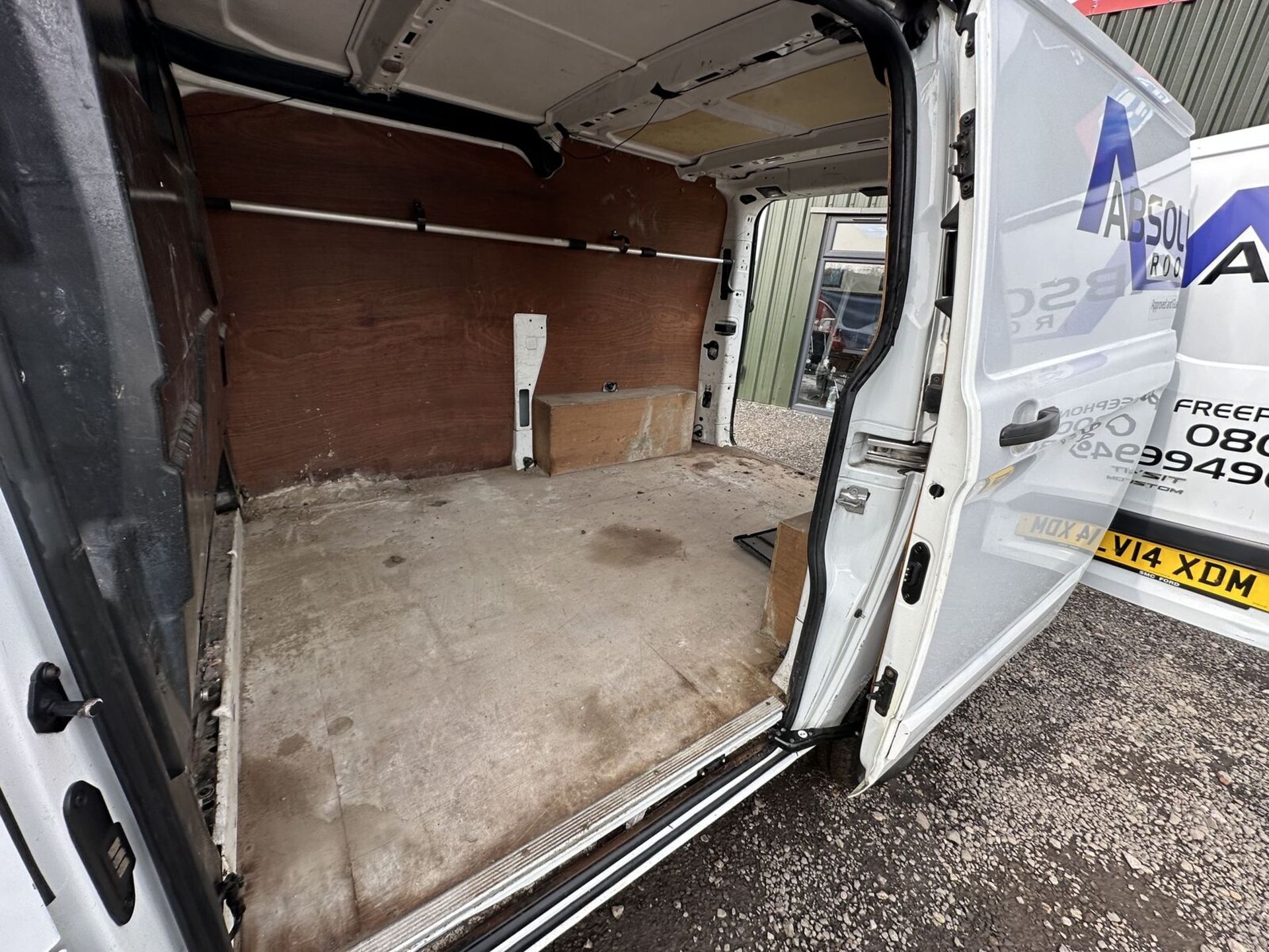 >>--NO VAT ON HAMMER--<< ENGINE REVIVAL: FORD TRANSIT CUSTOM - SPARES OR REPAIRS OPPORTUNITY - Image 8 of 14