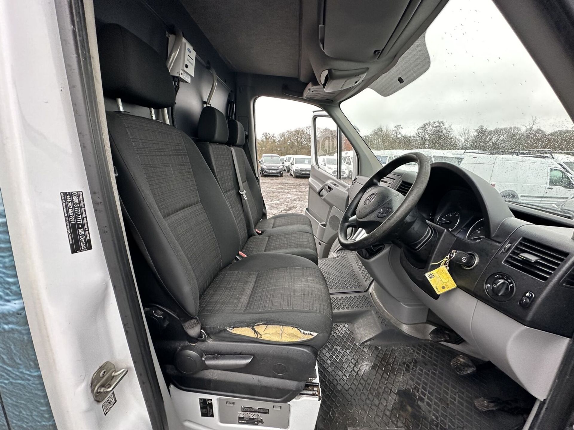 FIXER-UPPER OPPORTUNITY: '67 MERCEDES-BENZ SPRINTER 314 CDI FRIDGE VAN - Image 17 of 19