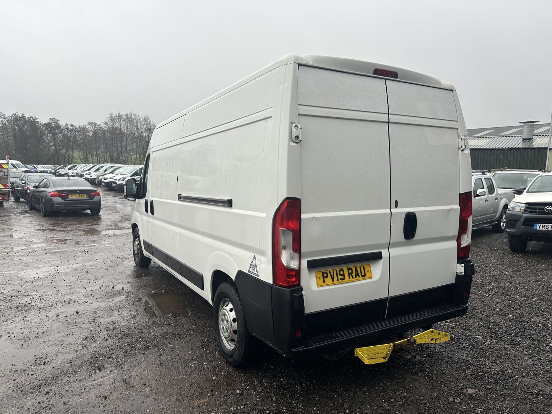 FORECOURT FIND: 2019 PEUGEOT BOXER PROFESSIONAL VAN, FULL HISTORY - Image 2 of 14