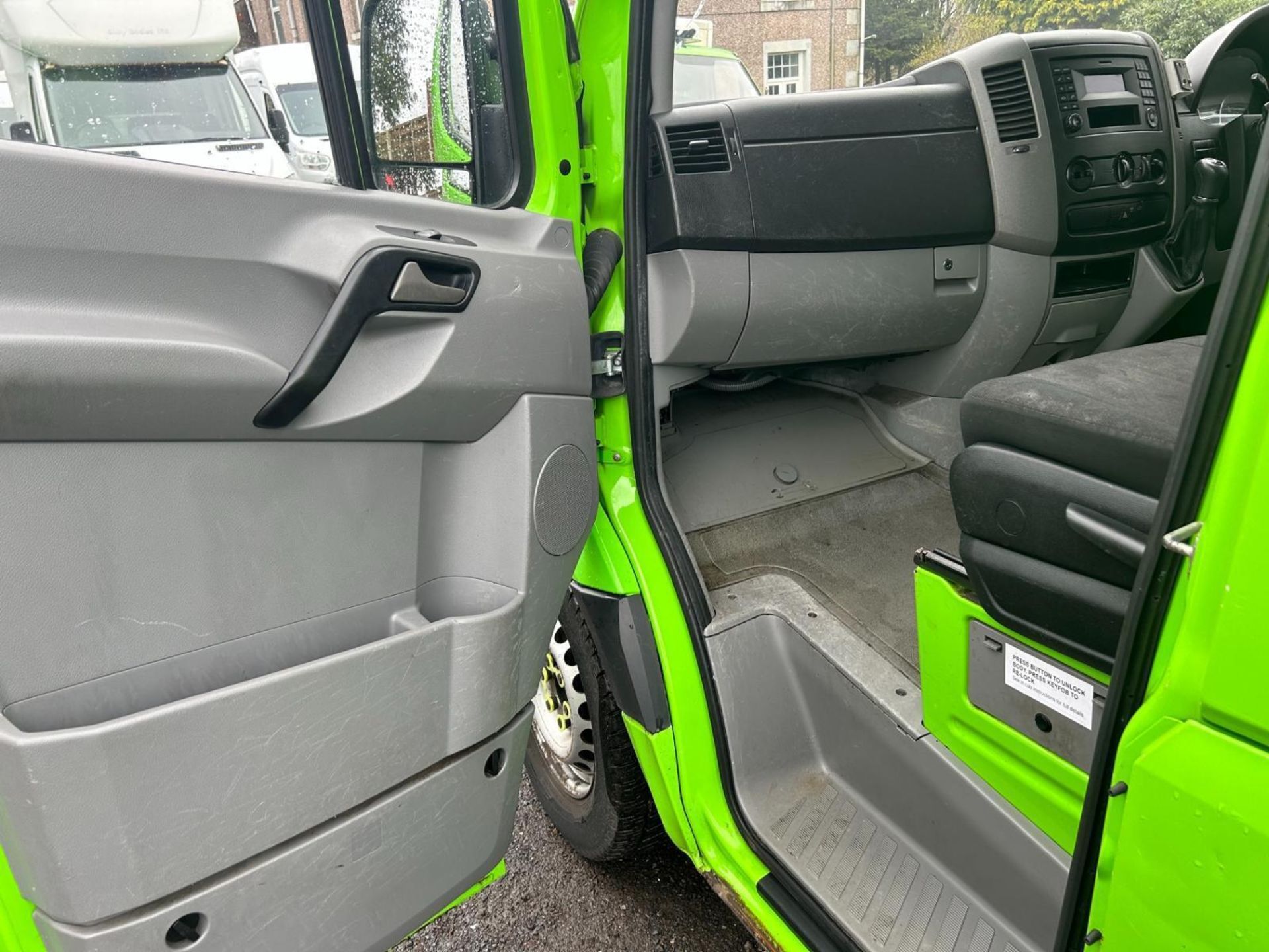 ARCTIC EXPRESS: 2018 MERCEDES SPRINTER - FRIDGE FREEZER CHASSIS CAB, READY TO ROL - Image 4 of 9