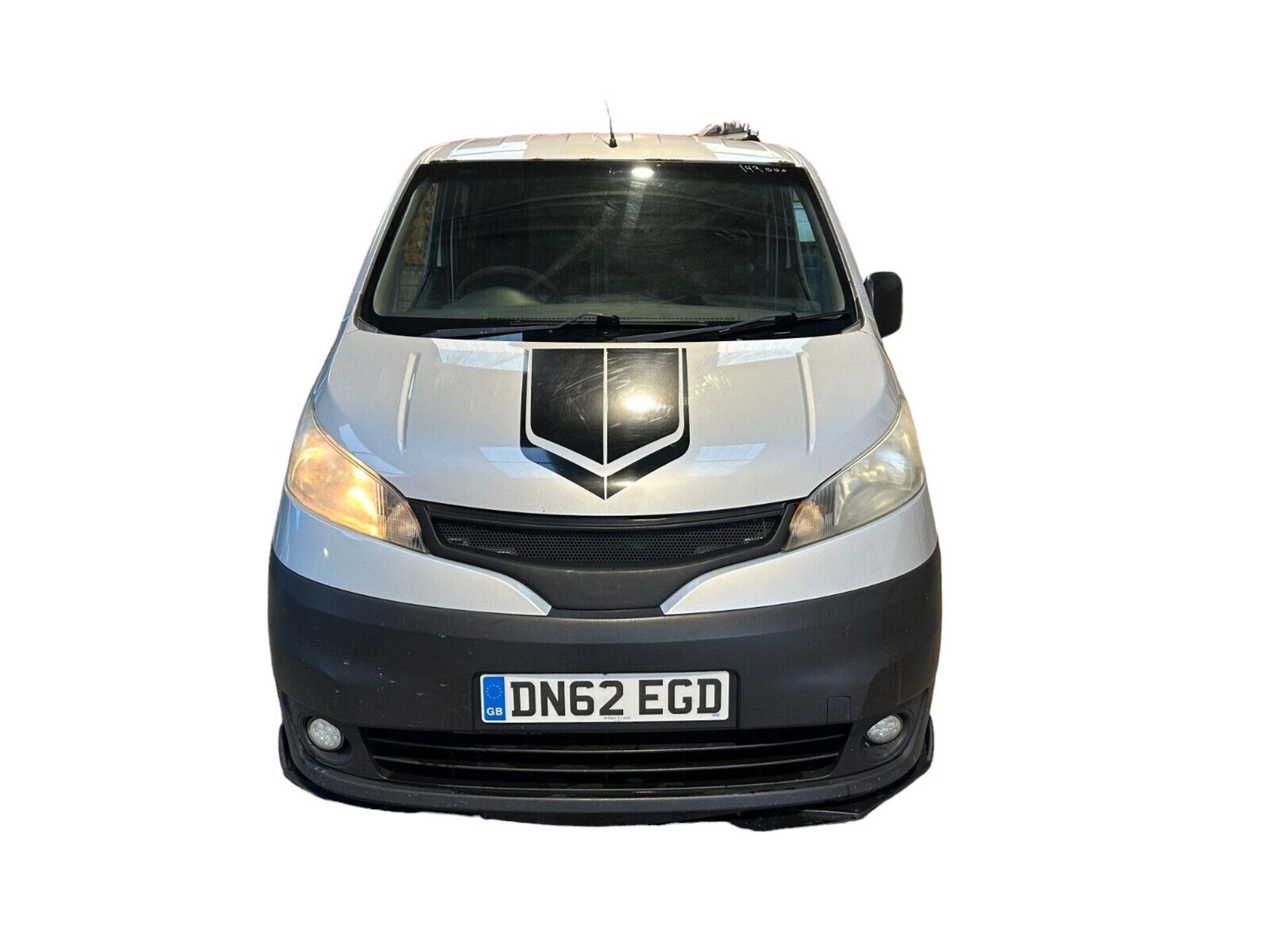 PRACTICAL PERFORMER: 62 PLATE NV200 PANEL VAN - TRUSTY TRAVELER >>--NO VAT ON HAMMER--<< - Image 2 of 11