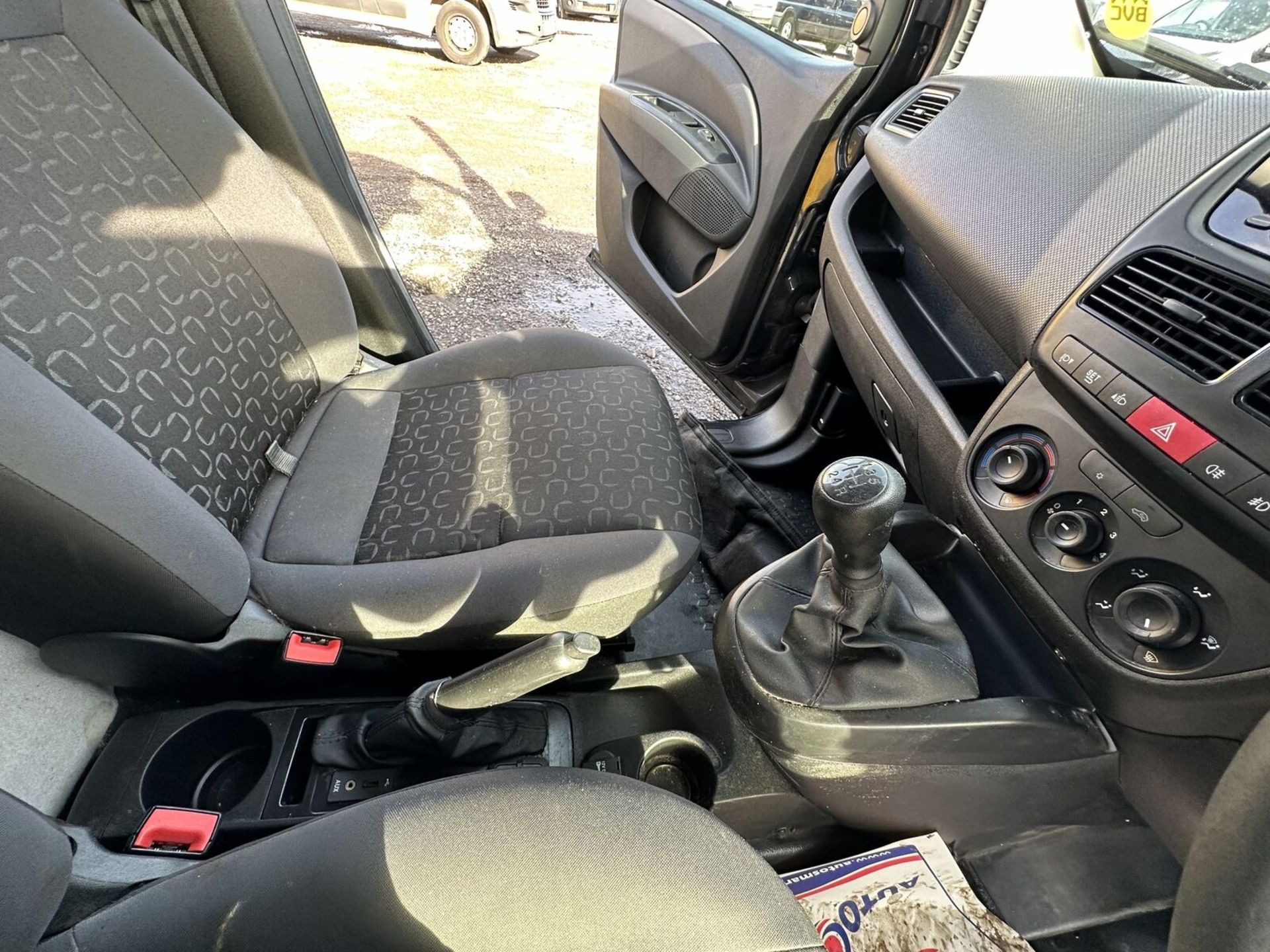 TOOLBOX TRIUMPH: 2018 FIAT DOBLO COMBO CARGO - SEIZED ENGINE >>--NO VAT ON HAMMER--<< - Image 16 of 19