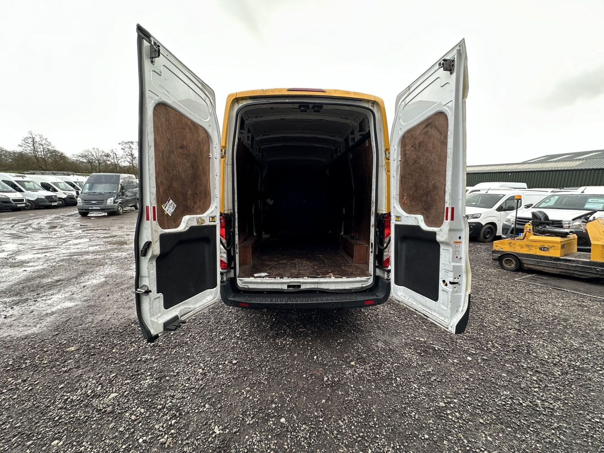 YELLOW BEAST: 68 PLATE FORD TRANSIT 350 L3, SPARES OR REPAIRS - Image 13 of 14