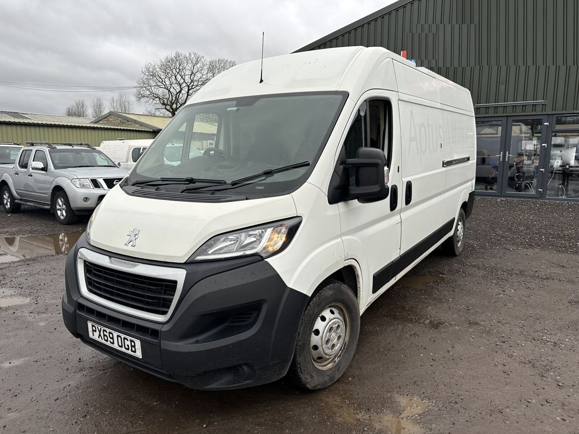69 PLATE PEUGEOT BOXER: BLUE HDI POWER, READY FOR DUTY