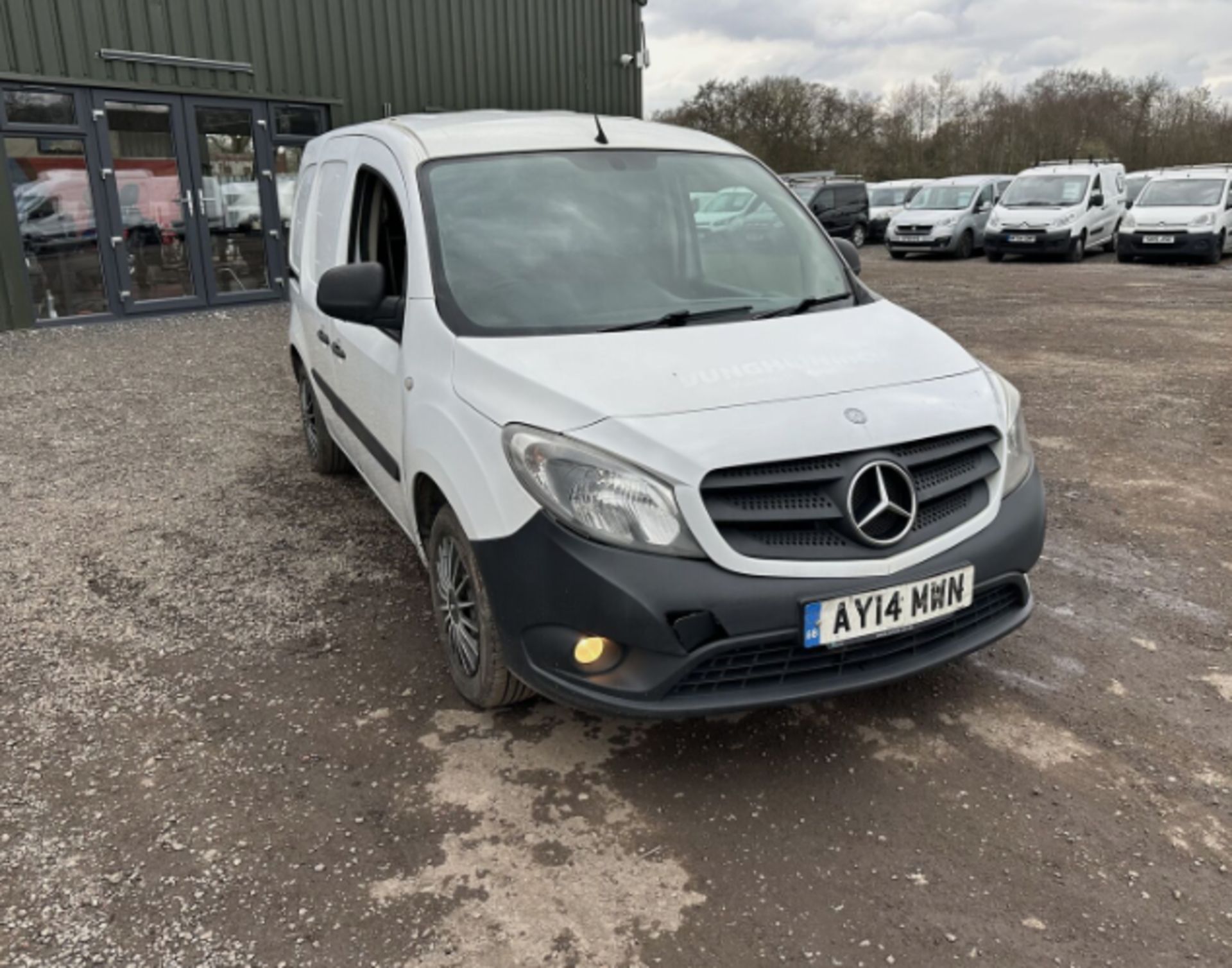 FIXER-UPPER OPPORTUNITY: 2014 MERCEDES CITAN LONG DIESEL VAN >>--NO VAT ON HAMMER--<< - Image 3 of 15