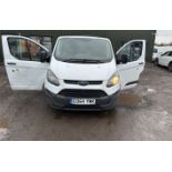 64 PLATE FORD TRANSIT CUSTOM: PROJECT VAN, SPARES OR REPAIRS >>--NO VAT ON HAMMER--<<