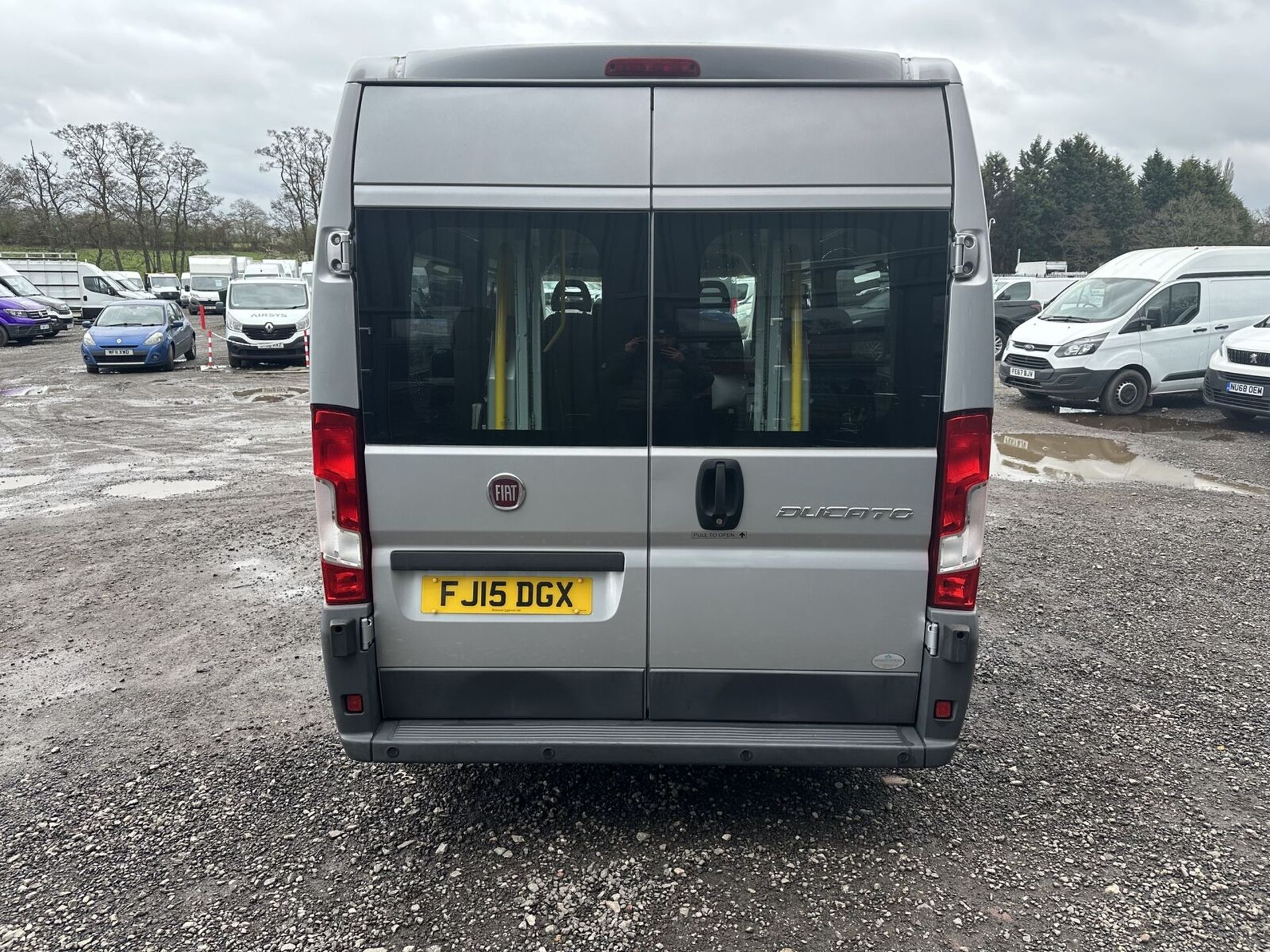 TOP DOLLAR OPPORTUNITY: FIAT DUCATO MINIBUS FOR SPARES OR REPAIRS - Image 3 of 14
