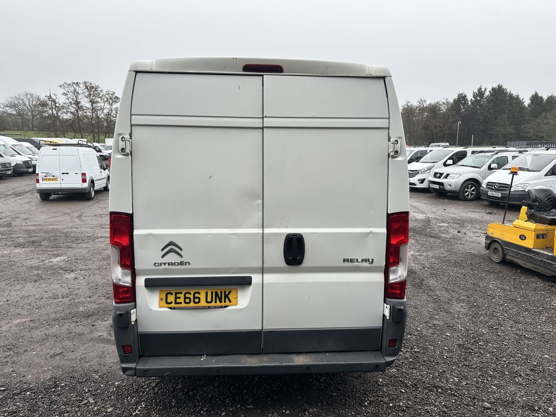 EURO 6 PUZZLE: '66 CITROEN RELAY BOXER - SPARES OR REPAIRS MARVEL >>--NO VAT ON HAMMER--<< - Image 3 of 16