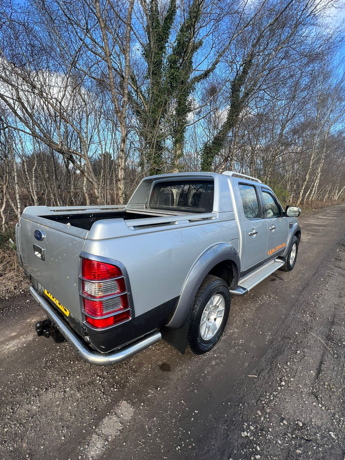 FORD RANGER WILDTRAK 3.0 MANUAL FULL V5 - Image 12 of 14