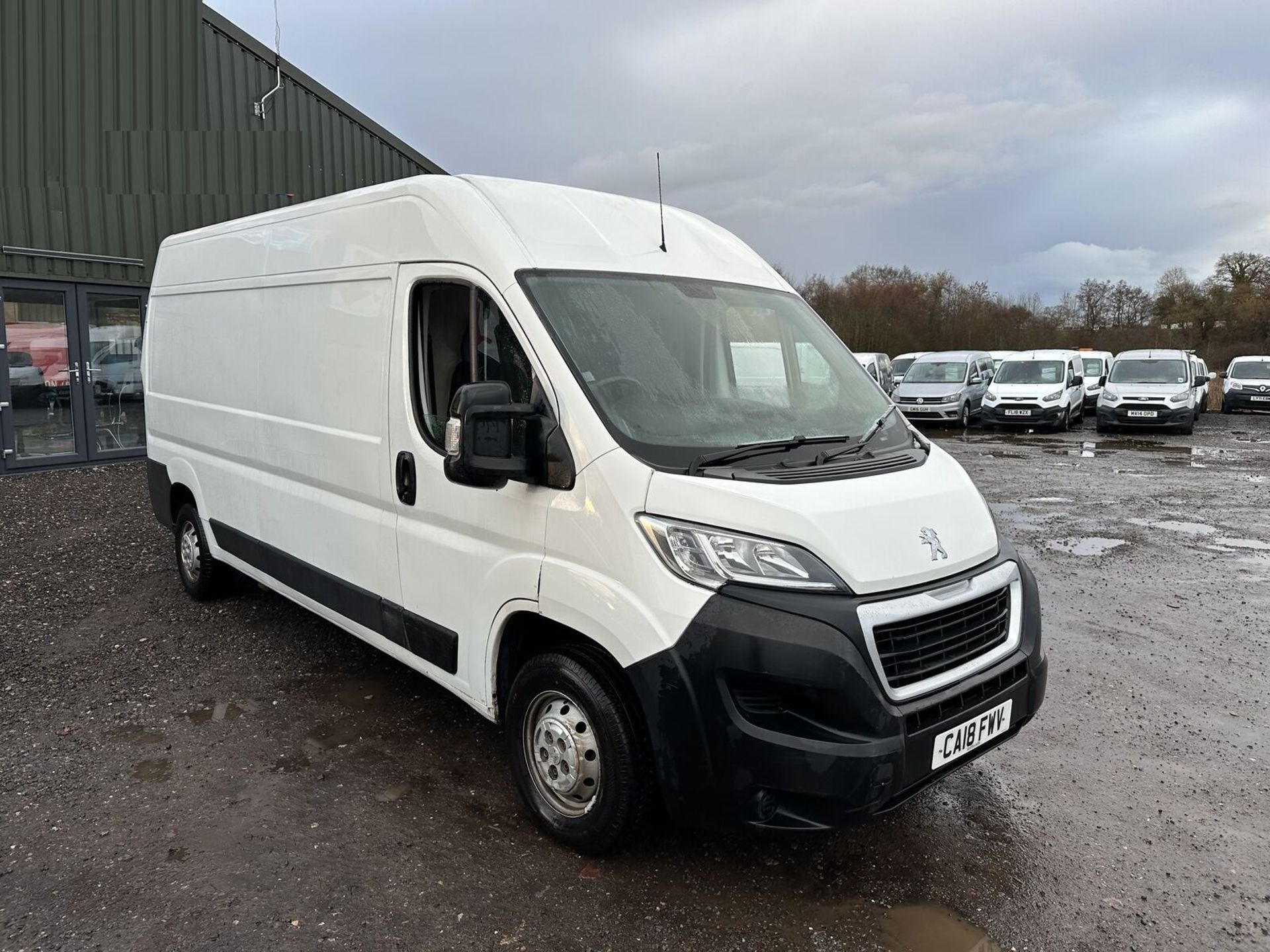 BLUEHDI BARGAIN: 2018 PEUGEOT BOXER RELAY LWB PANEL VAN >>--NO VAT ON HAMMER--<<