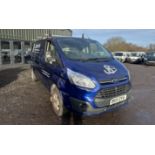 PRACTICAL POWERHOUSE: 2015 FORD TRANSIT CUSTOM 2.2 TDCI VAN >>--NO VAT ON HAMMER--<<