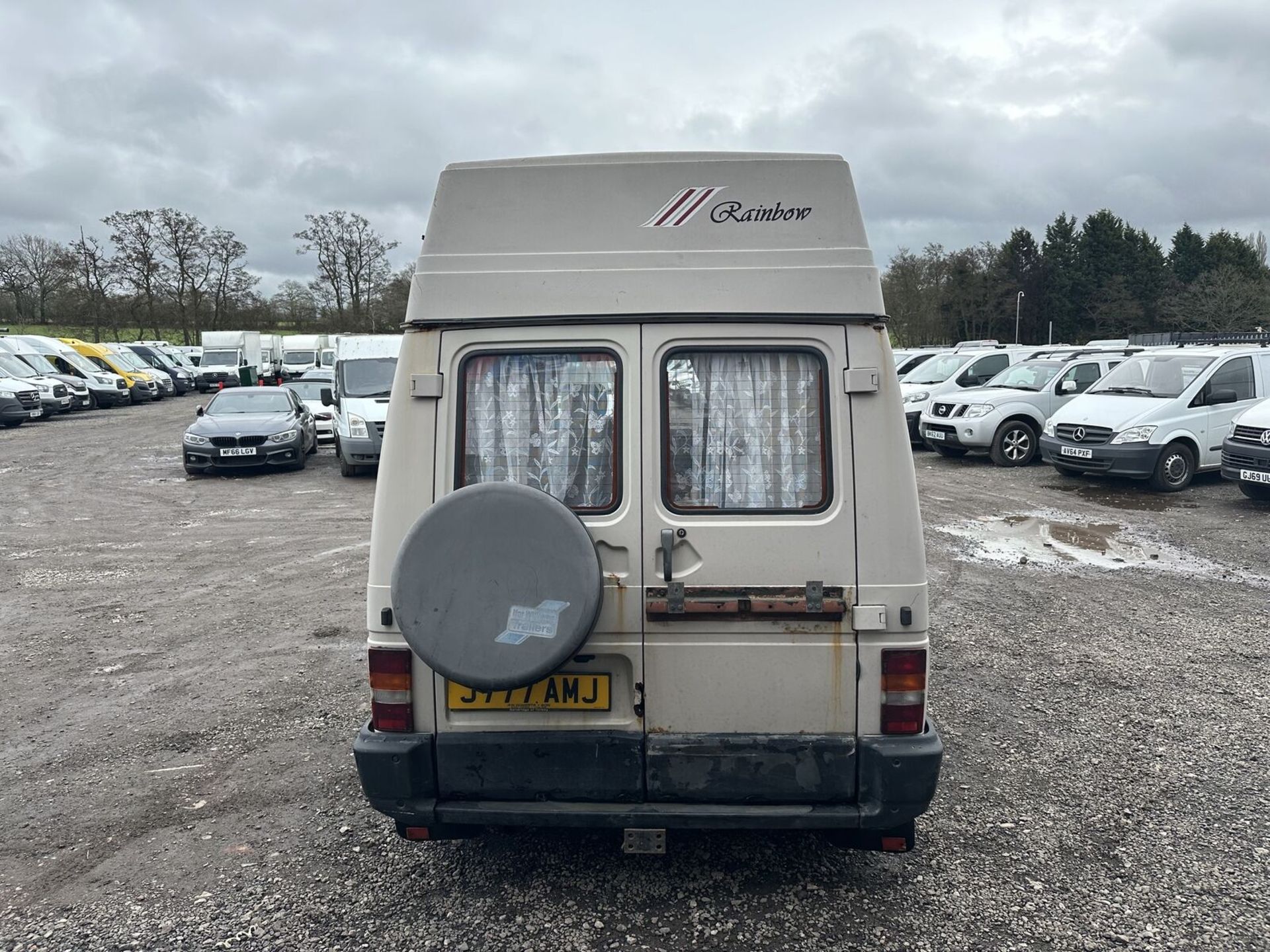 1993 RENAULT TRAFIC - COLLECTIBLE CAMPER, SPARES OR REPAIRS >>--NO VAT ON HAMMER--<< - Image 9 of 12