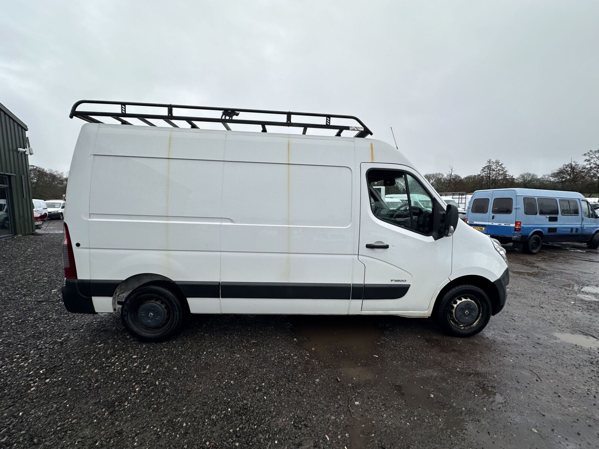 OWERFUL WORKHORSE: 61 PLATE RENAULT MASTER MOVANO HIGH TOP - Image 15 of 15