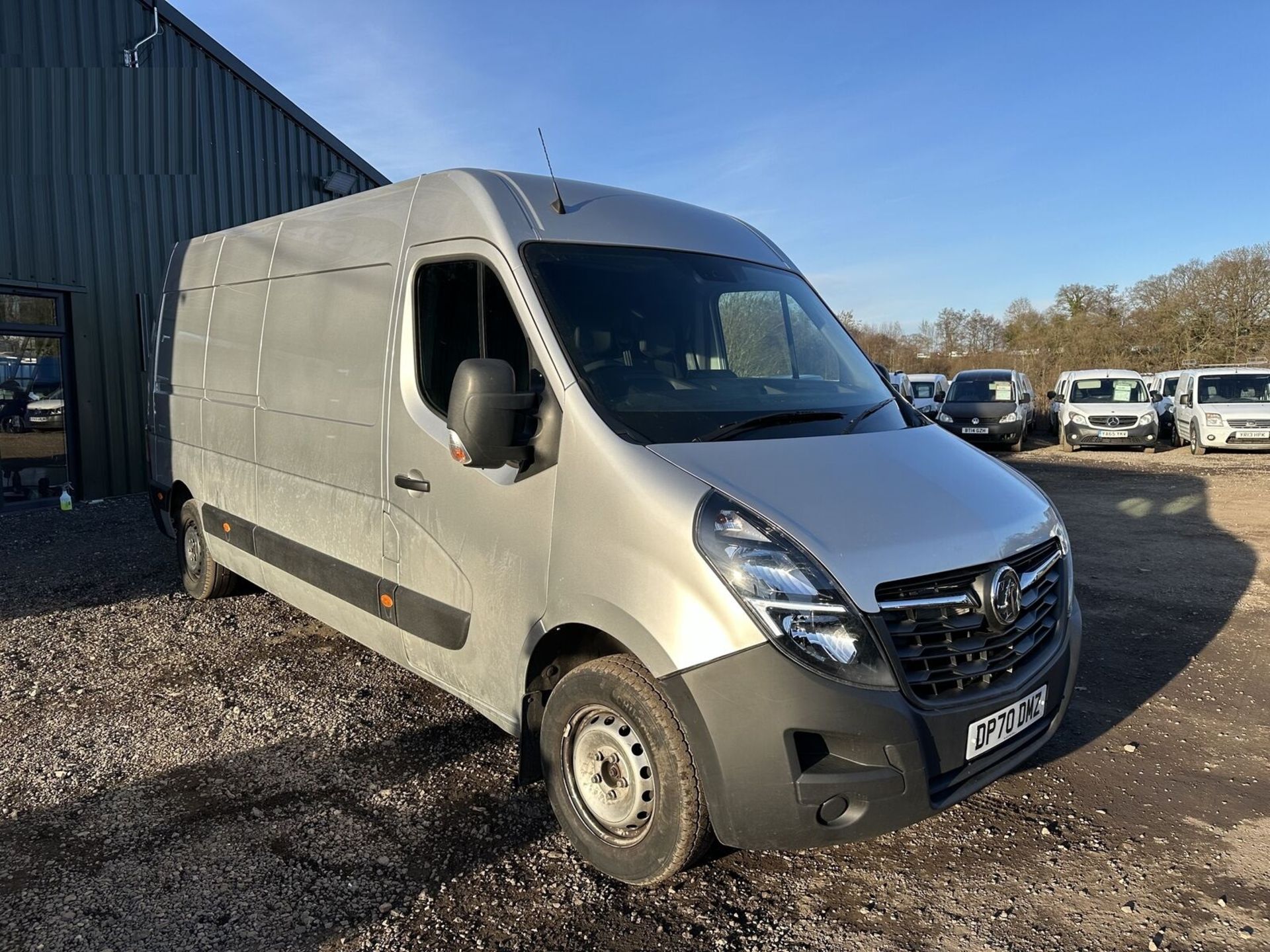 EFFICIENT & STYLISH: 70 PLATE VAUXHALL MOVANO MASTER SILVER PANEL VAN >>--NO VAT ON HAMMER--<< - Image 14 of 19