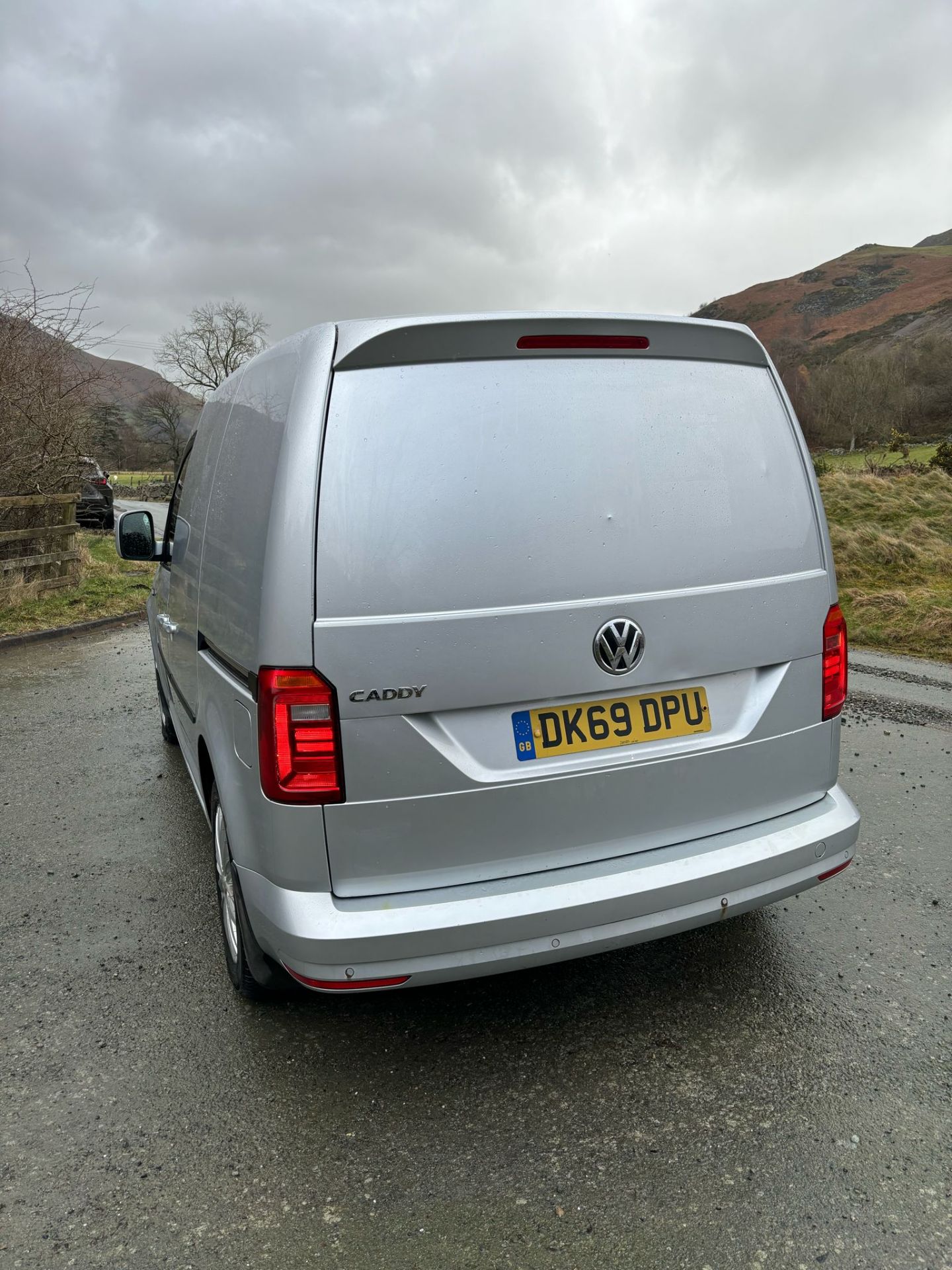 VW CADDY HIGHLINE C20 VAN - Image 10 of 15