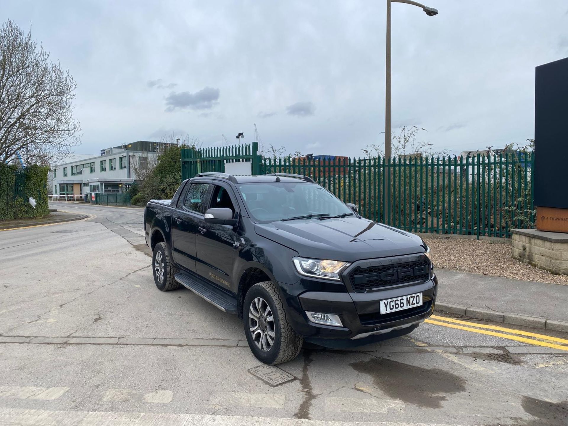 ADVENTURE-READY: FORD RANGER 66 PLATE, 3.2 TDCI AUTO, ULEZ COMPLIANT