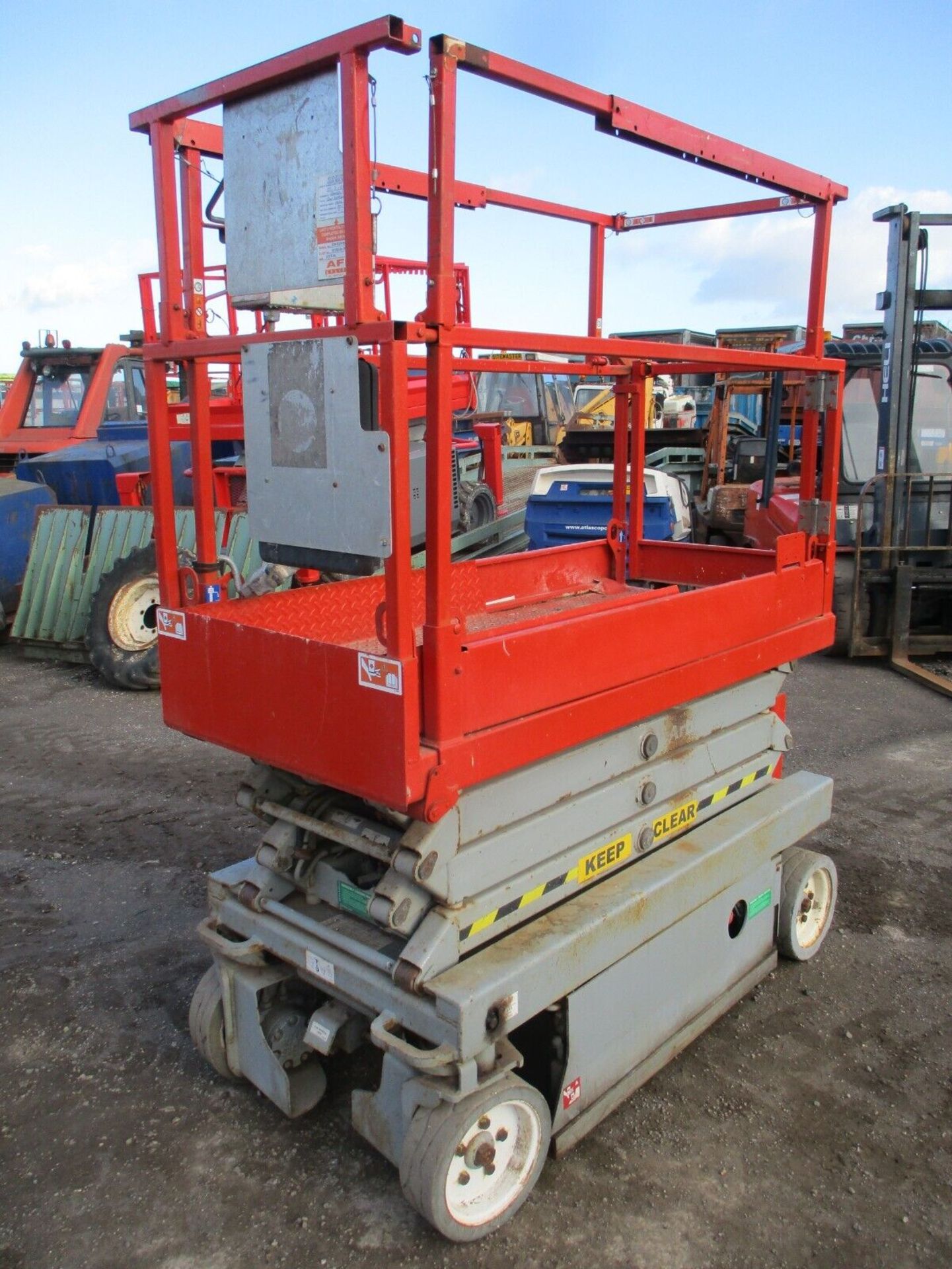 2012 SKYJACK SJ3219 CHERRY PICKER - Image 10 of 10