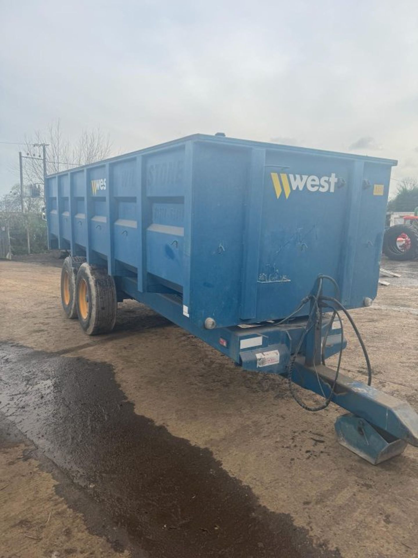WEST 12T GRAIN/SILAGE TRAILER - Image 9 of 15