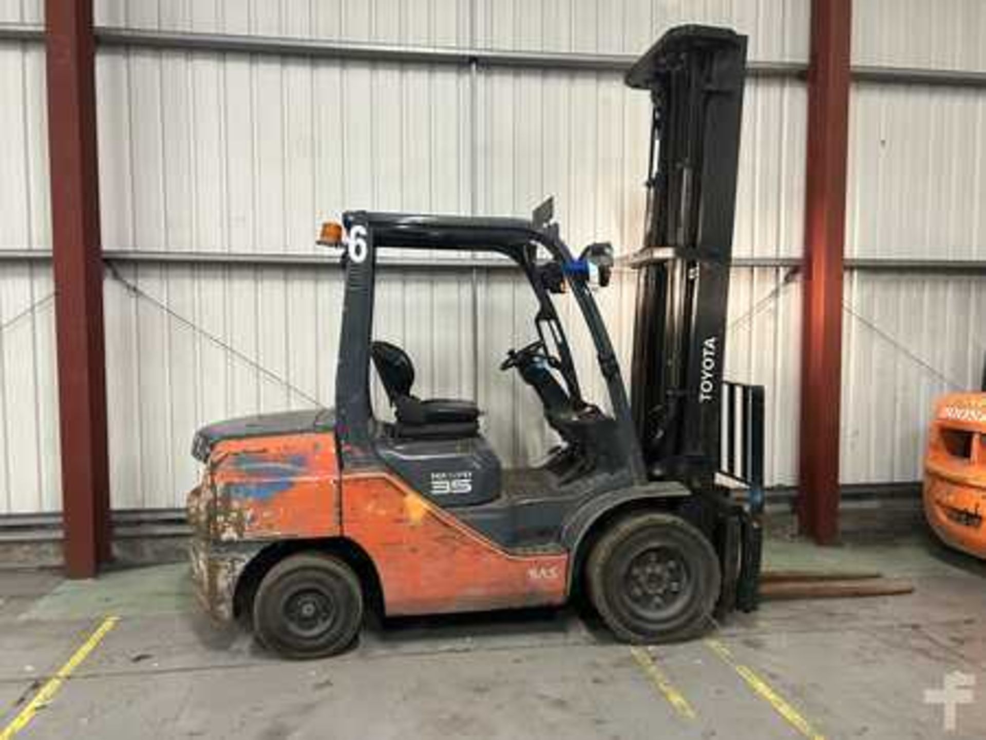 DIESEL FORKLIFTS TOYOTA 02-8FDGF35 - Image 5 of 6