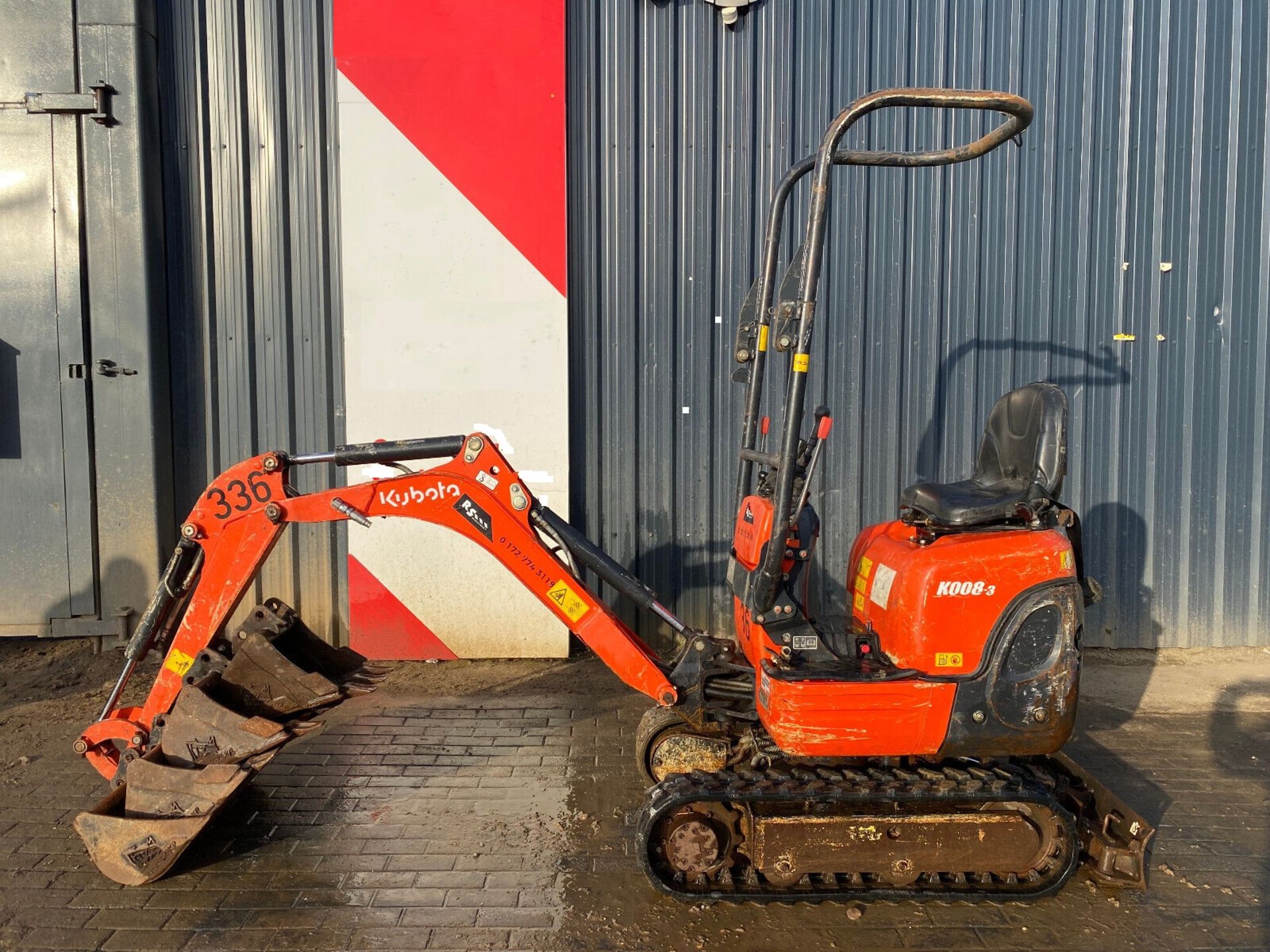 DIESEL DYNAMO: KUBOTA K008-3 MICRO EXCAVATOR - 1165 HOURS OF RELIABILITY - Image 2 of 12