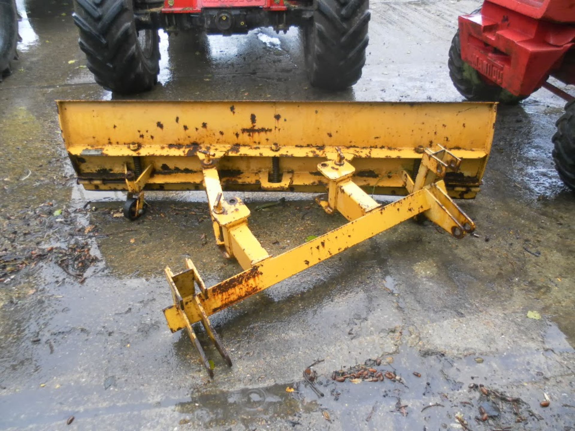 BOMFORD 7FT 5INS SNOW PLOUGH - Image 4 of 5