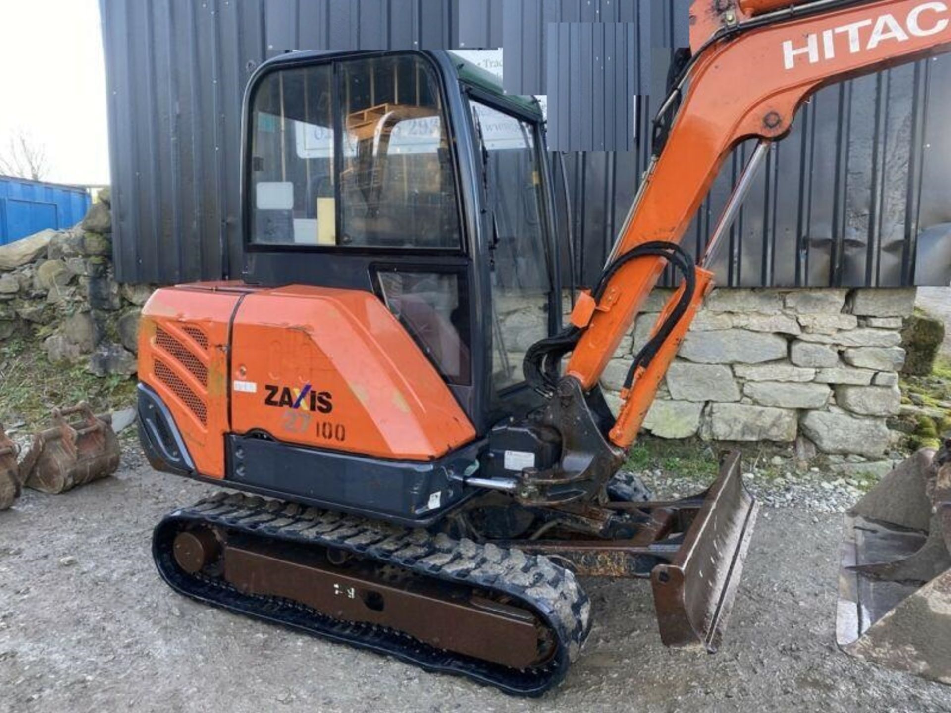 2013 HITACHI ZAXIS ZX27-3 CLR