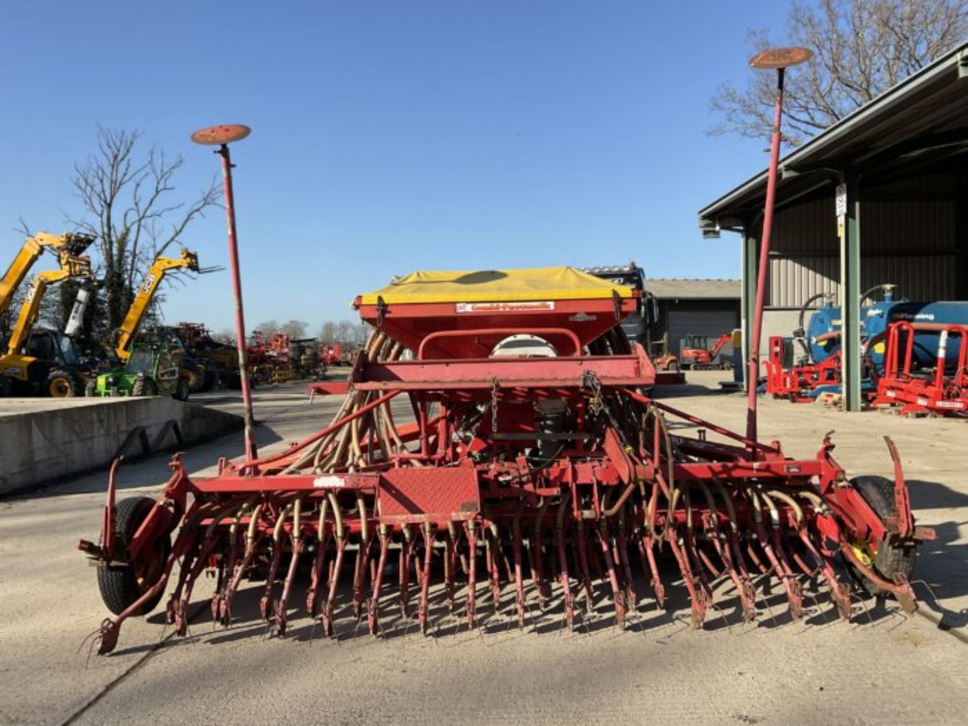 LELY COMBI PNEUMATIC 4 METRE DRILL COMBINATION 400-45. - Image 2 of 8