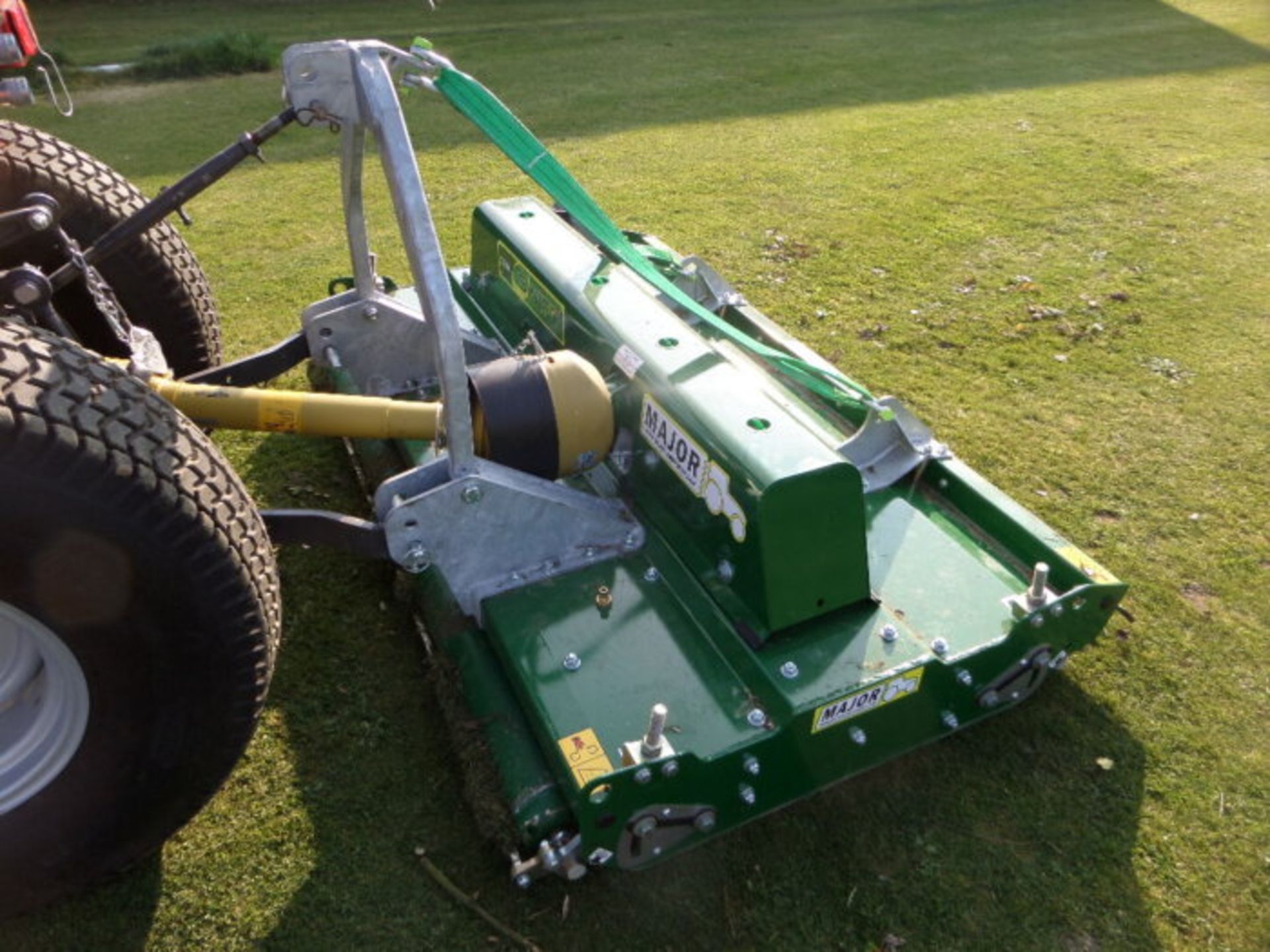 MAJOR SWIFT MJ70-190 ROLLER MOWER - Image 2 of 3