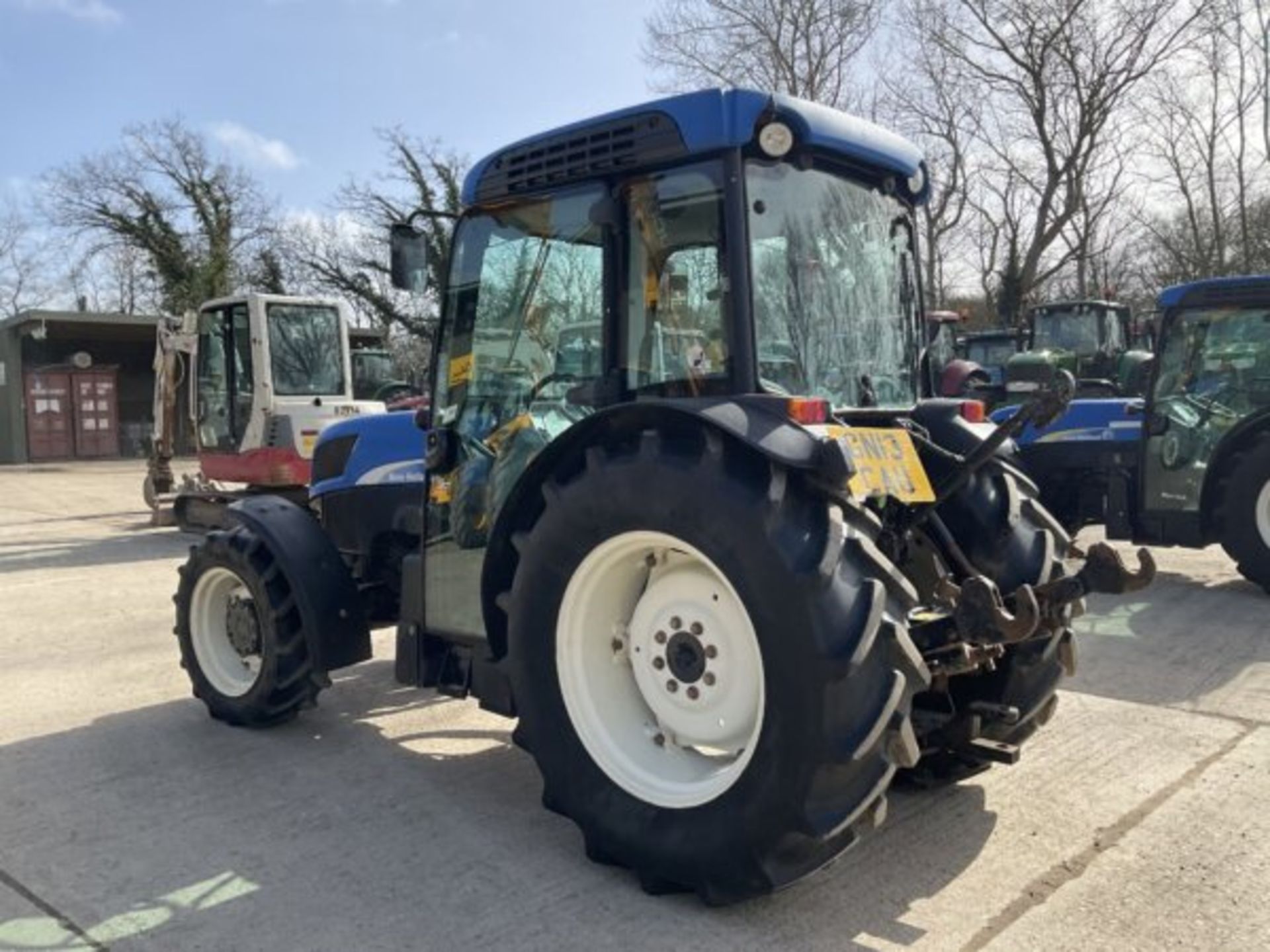 NEW HOLLAND T4050F 5114 HOURS. - Image 4 of 10