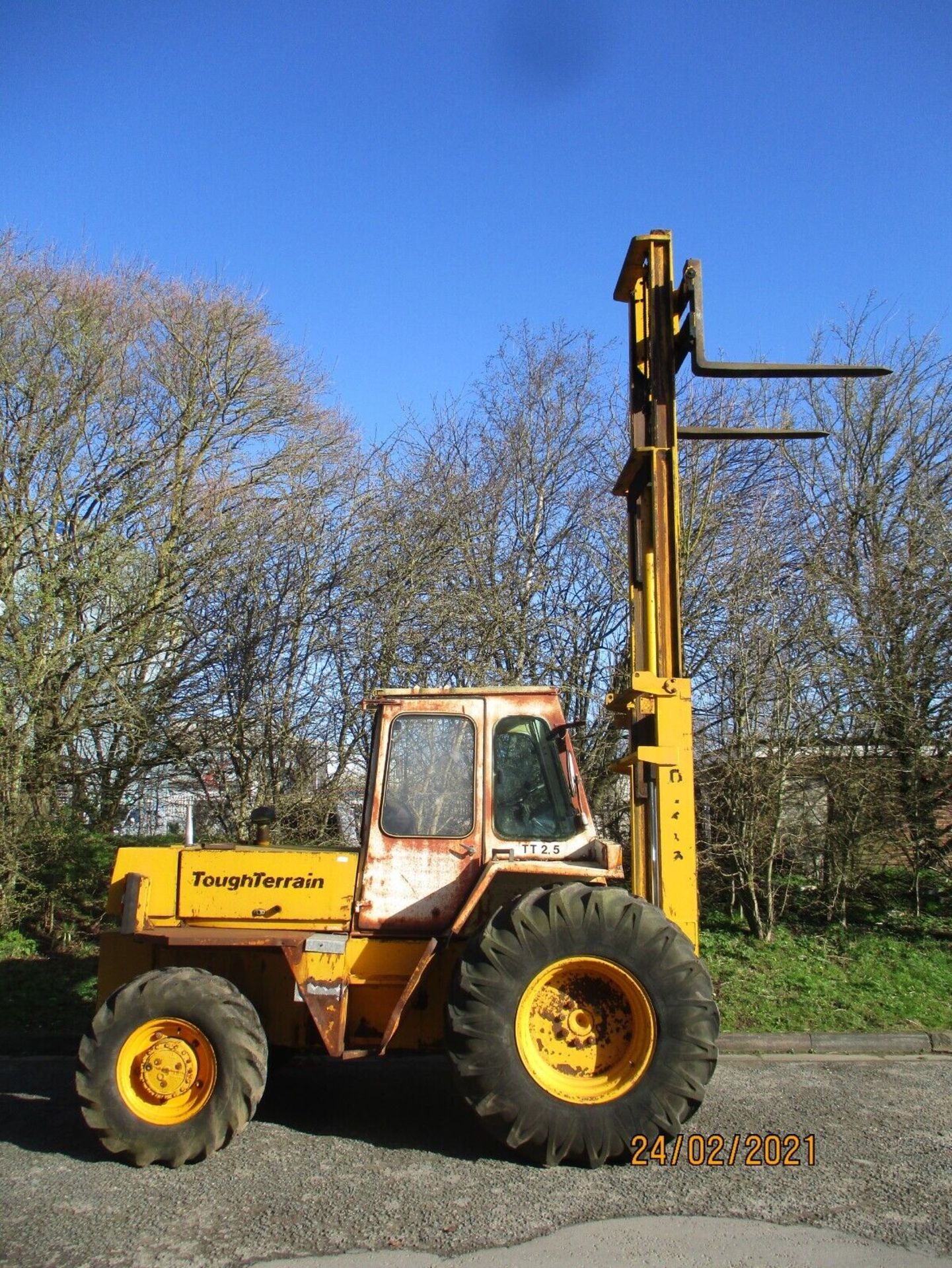 CLIMAX TT 2.5 FORKLIFT 2.5 TON LIFT - Image 5 of 15