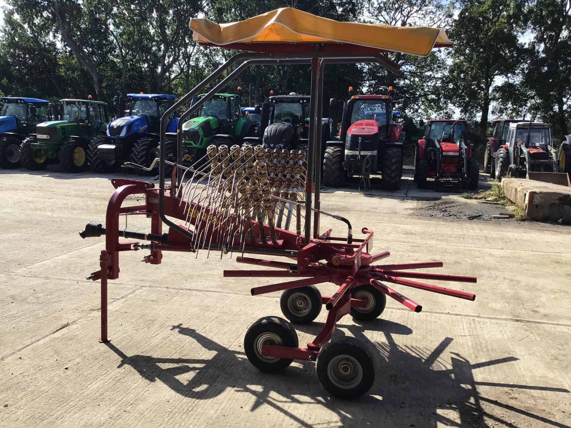 2014 SITREX SR420/11 SINGLE ROTOR RAKE - Image 4 of 7