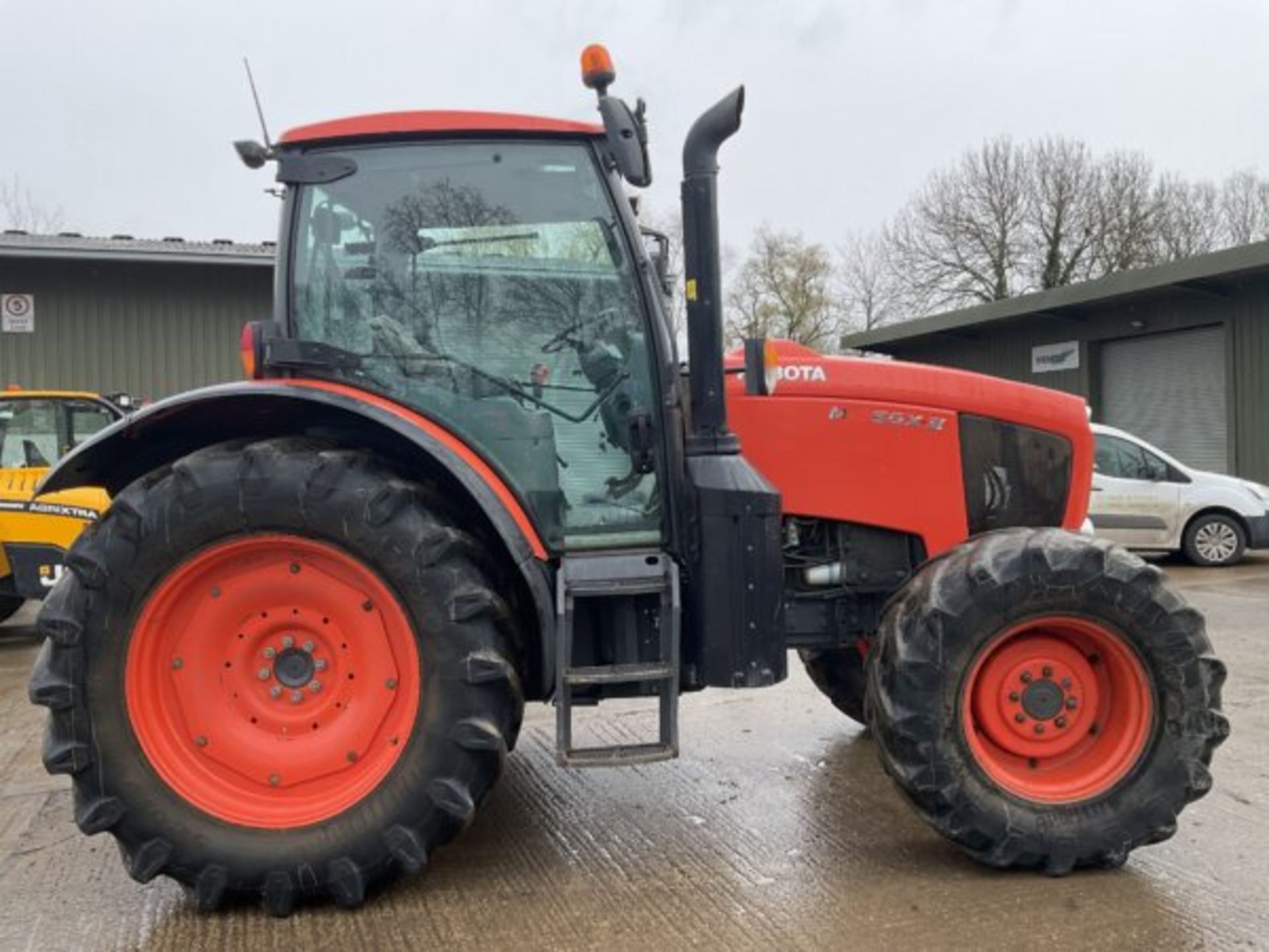 KUBOTA M135GX 4613 HOURS.