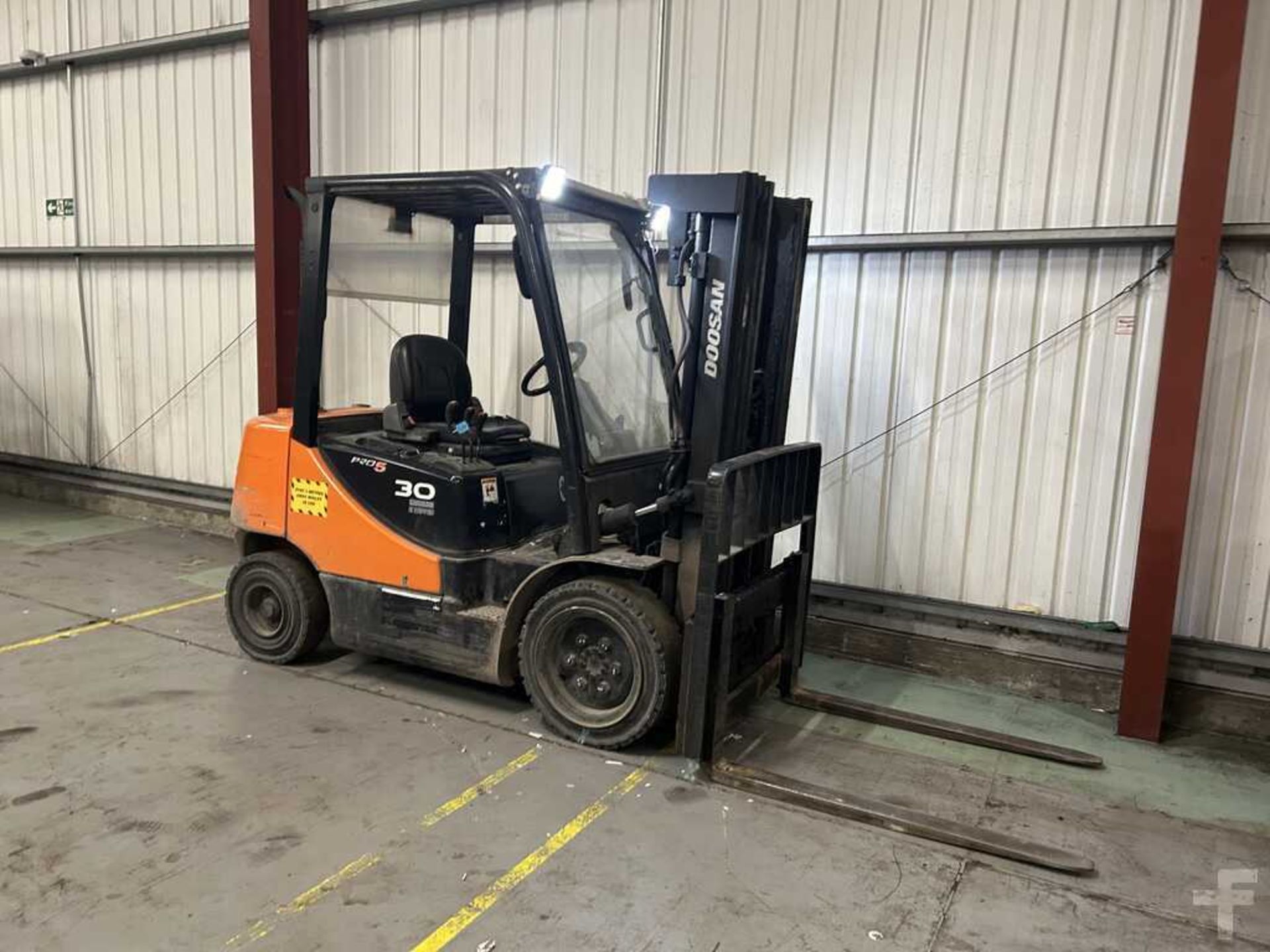 DIESEL FORKLIFTS DOOSAN D30S-5 - Image 4 of 6