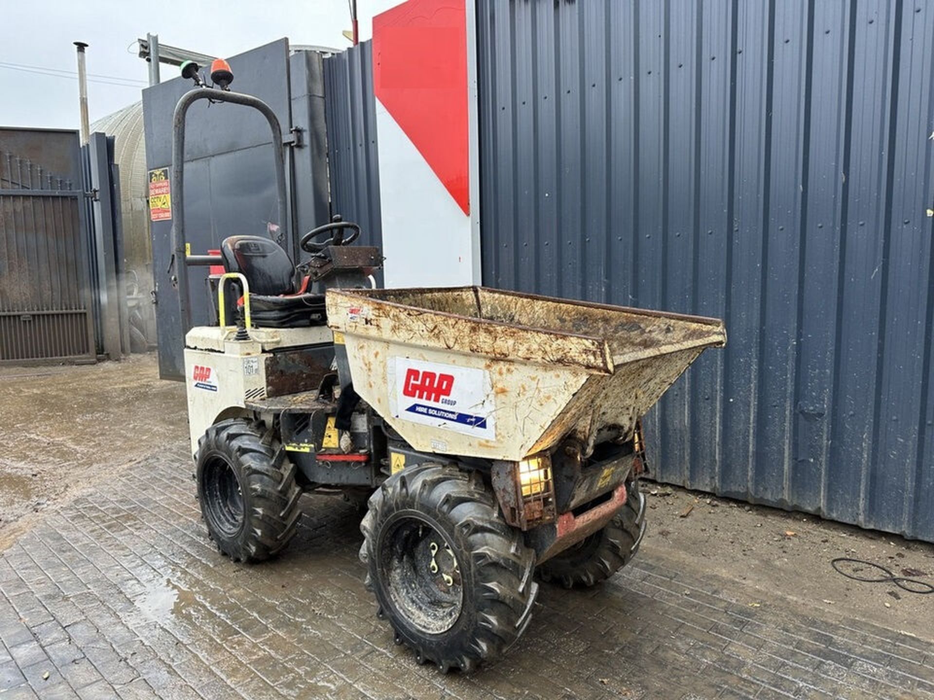 WORKHORSE WONDER: 2014 KUBOTA 4X4 HIGH TIP HAULER - Image 2 of 9