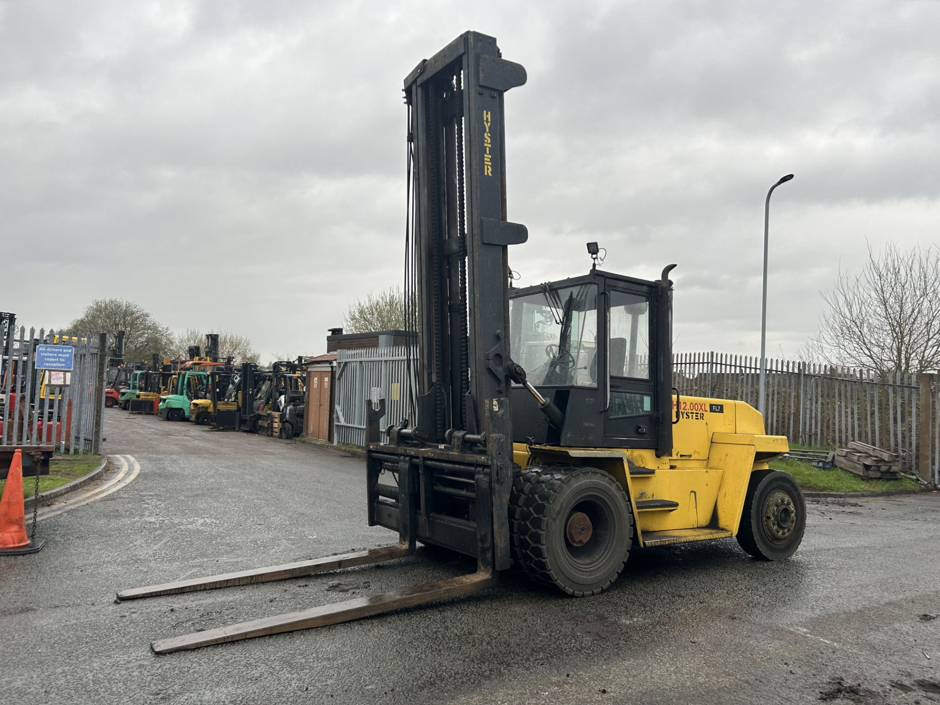 DIESEL FORKLIFTS HYSTER H12.00XL - Image 3 of 4