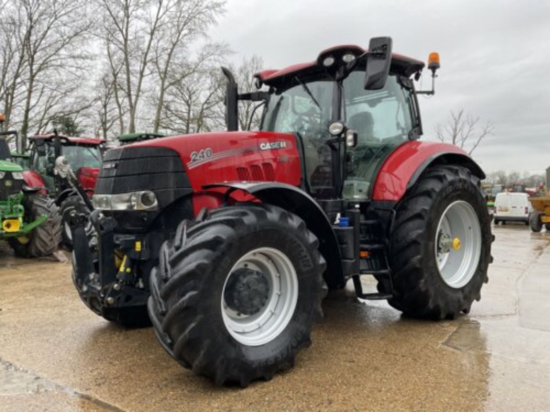 CASE IH 240 PUMA - Image 4 of 10