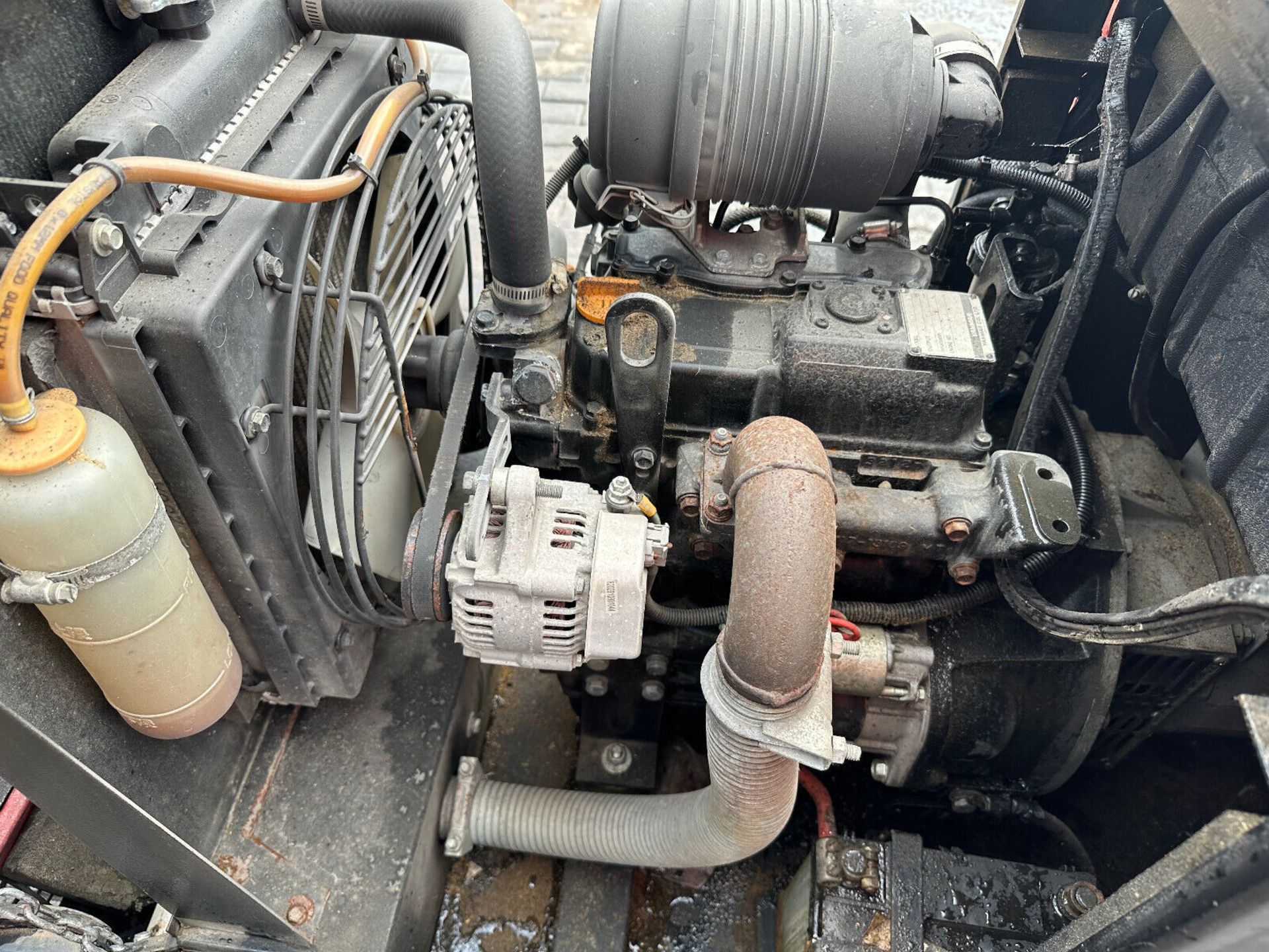 2013 YANMAR WHISPERER: SILENT 10KVA POWERHOUSE - Image 8 of 10