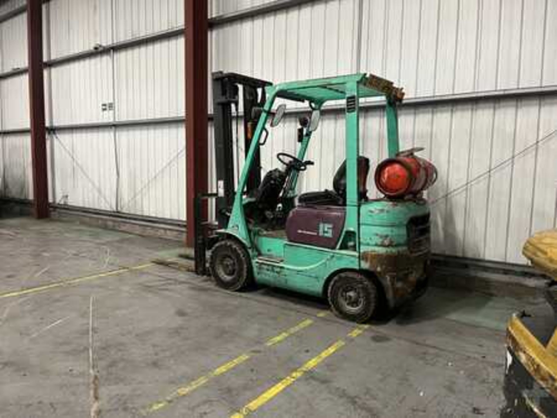 LPG FORKLIFTS MITSUBISHI FG15 - Image 2 of 3