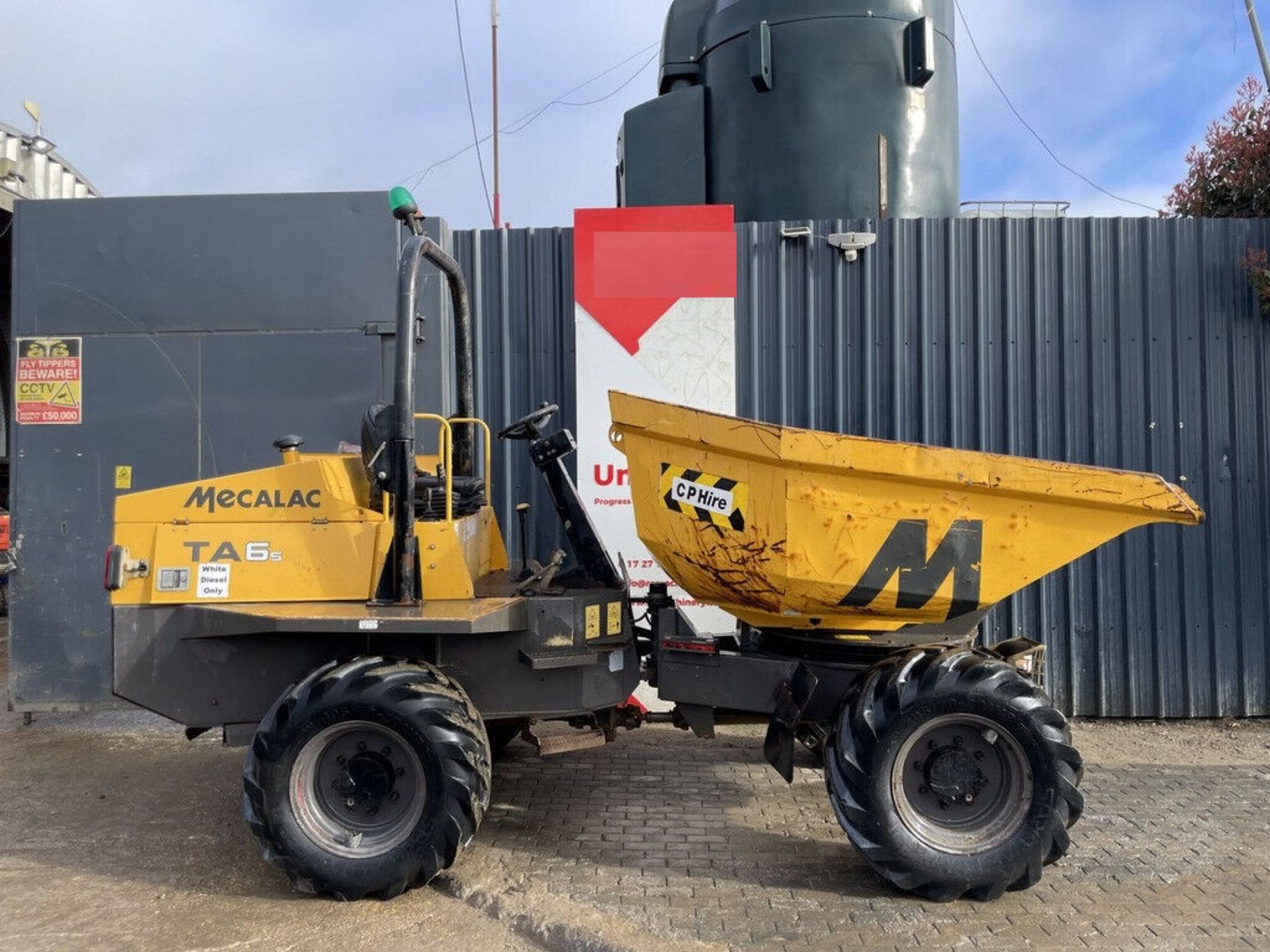 2018 MECALAC TA6S 6 TON SWIVEL DUMPER