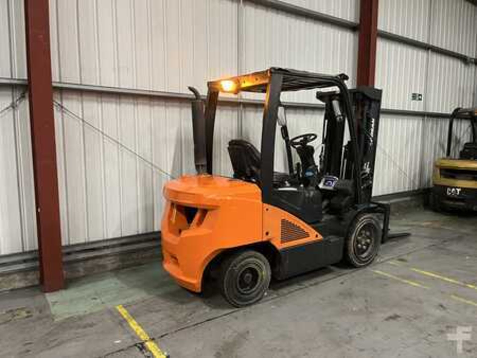 DIESEL FORKLIFTS DOOSAN D30 - Image 5 of 6