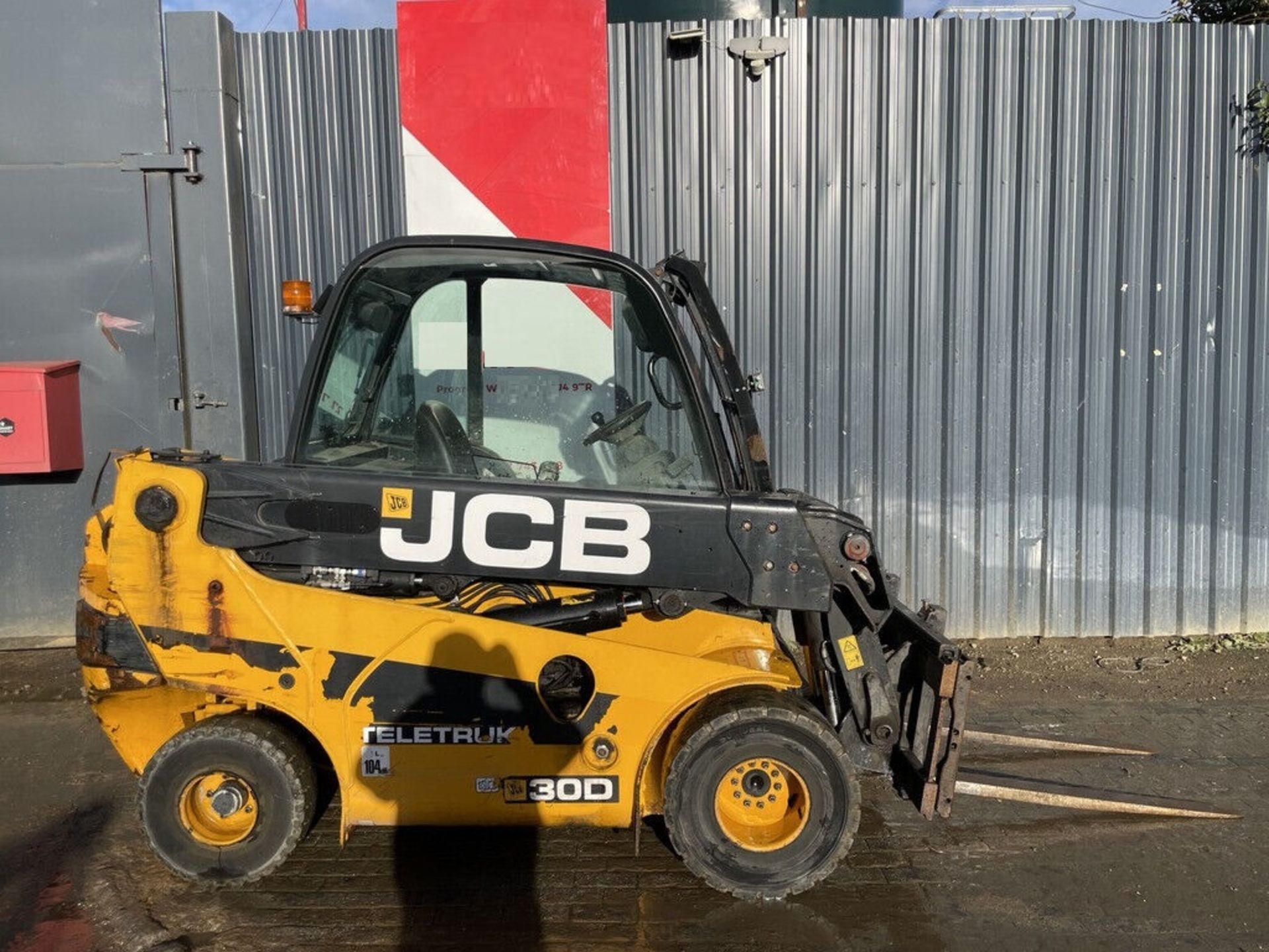 PRECISION WEIGHING: 2014 JCB TELETRUK TLT30D WITH WEIGHLOG 200 SYSTEM