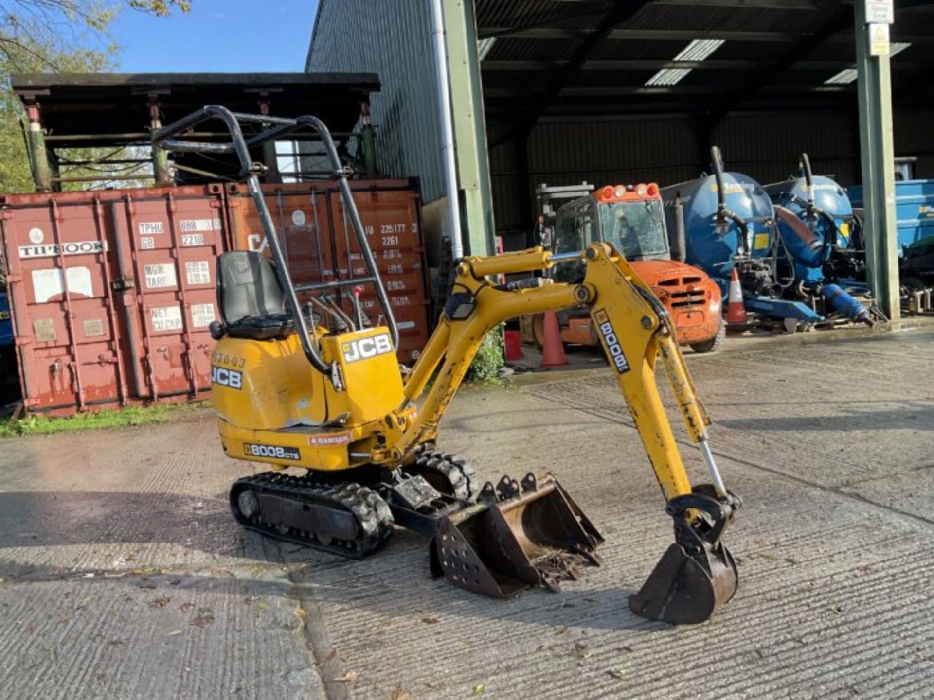 YEAR 2012 JCB 8008 CTS. RUBBER/EXPANDING TRACKS - Image 4 of 9