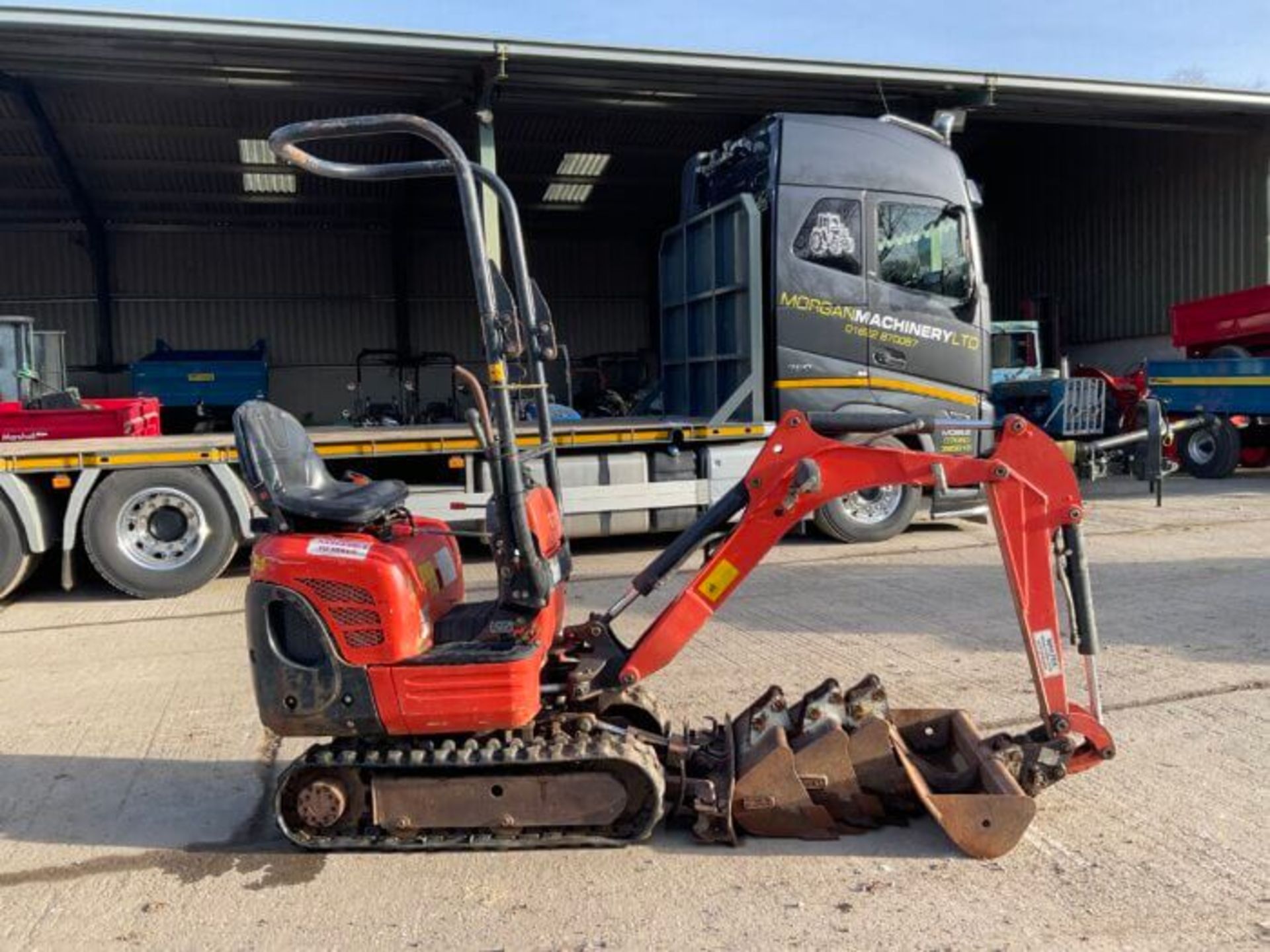 YEAR 2018 KUBOTA K008-3. RUBBER/EXPANDING TRACKS - Image 5 of 9