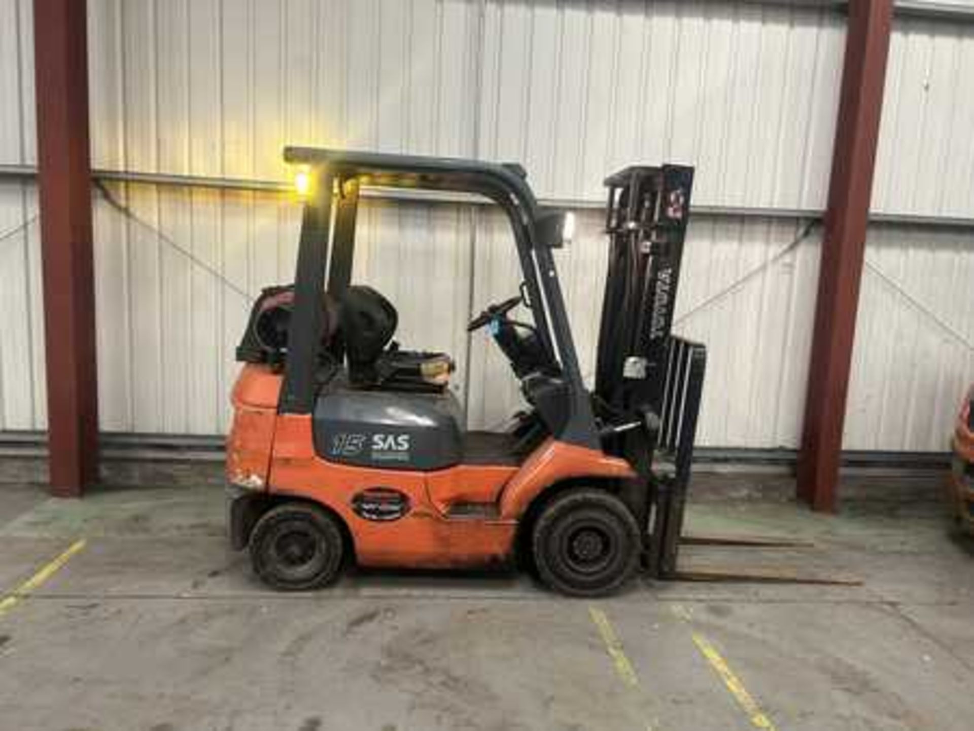 LPG FORKLIFTS TOYOTA 42-7FGF15 - Image 4 of 5